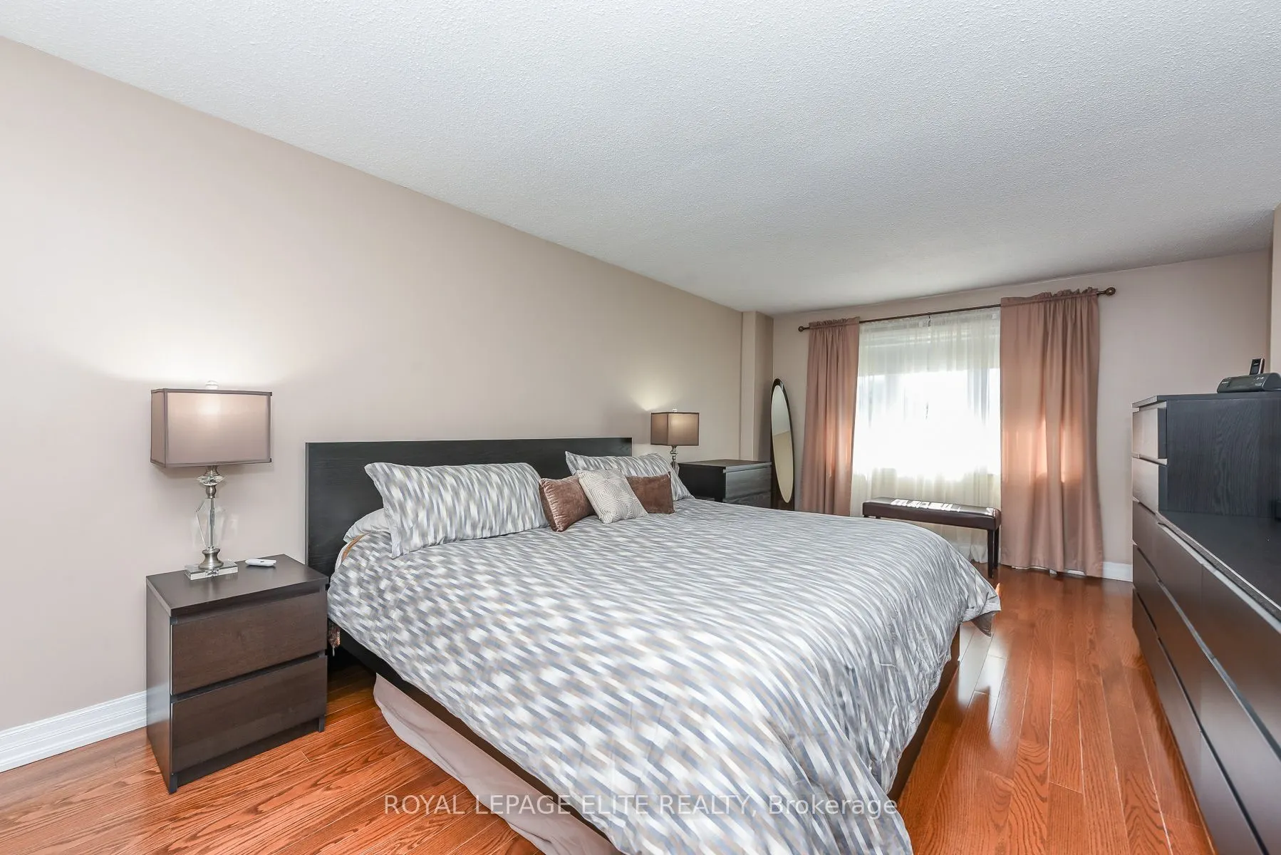 67 ELMBROOK Crescent E