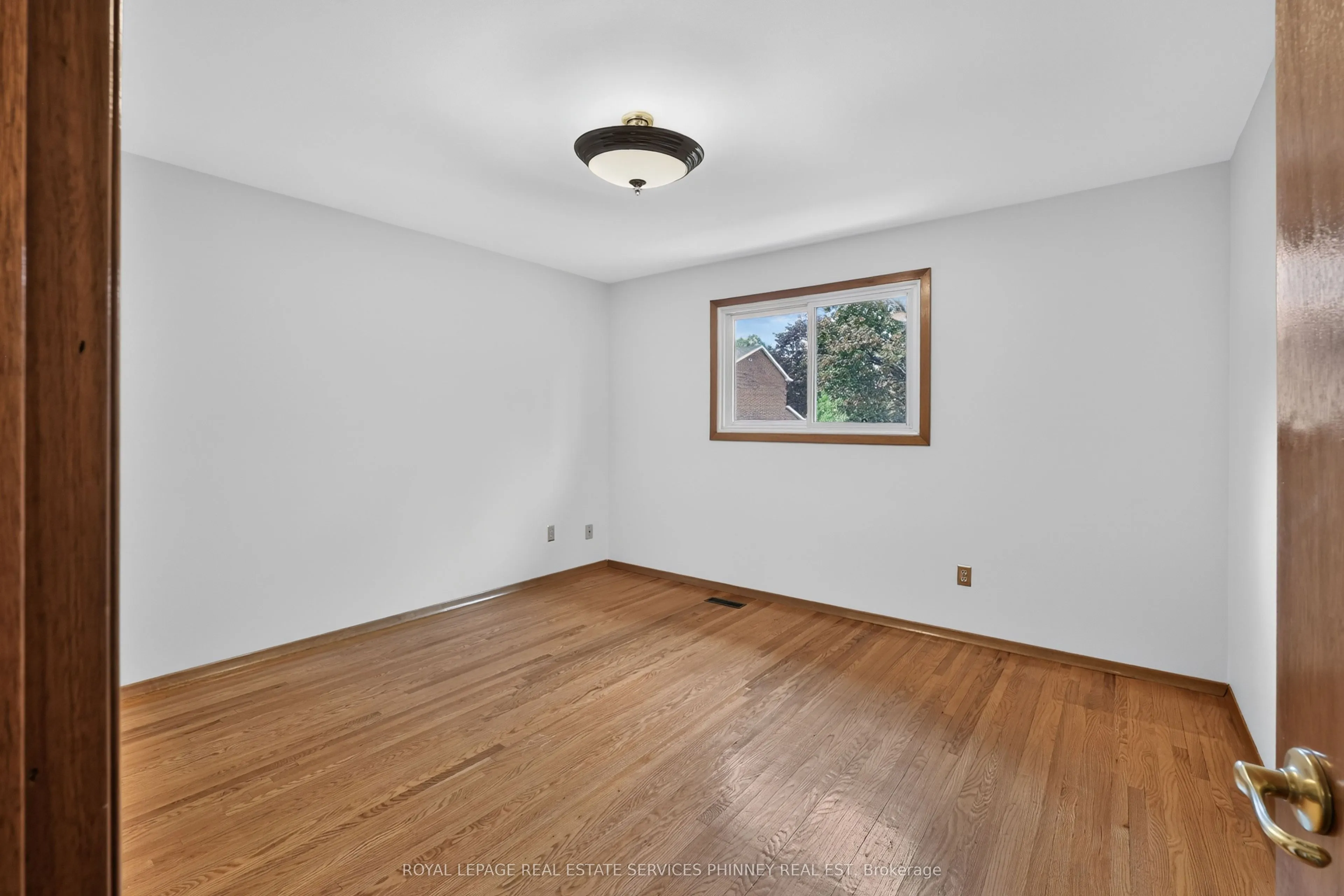 1633 Warren Drive
