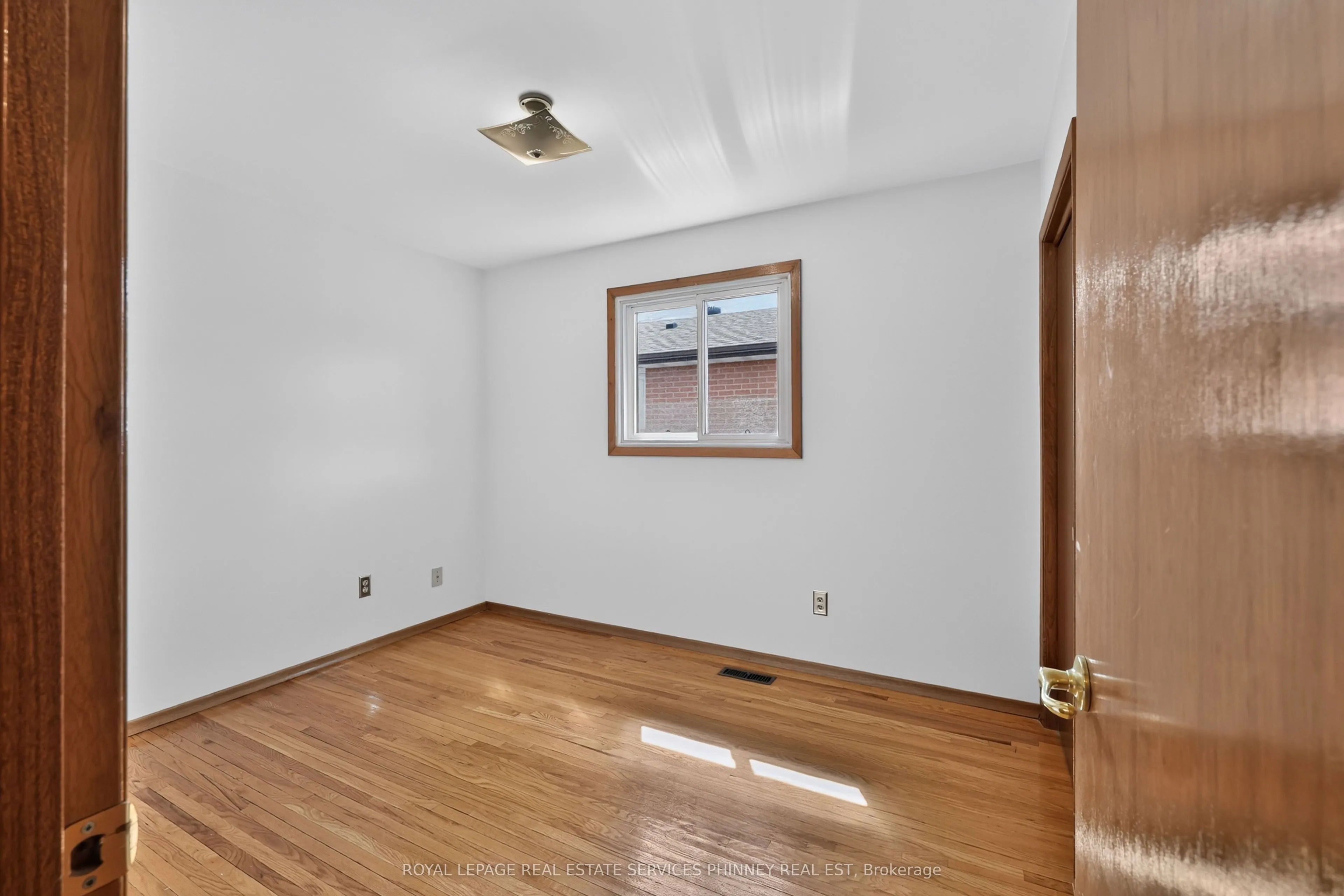 1633 Warren Drive