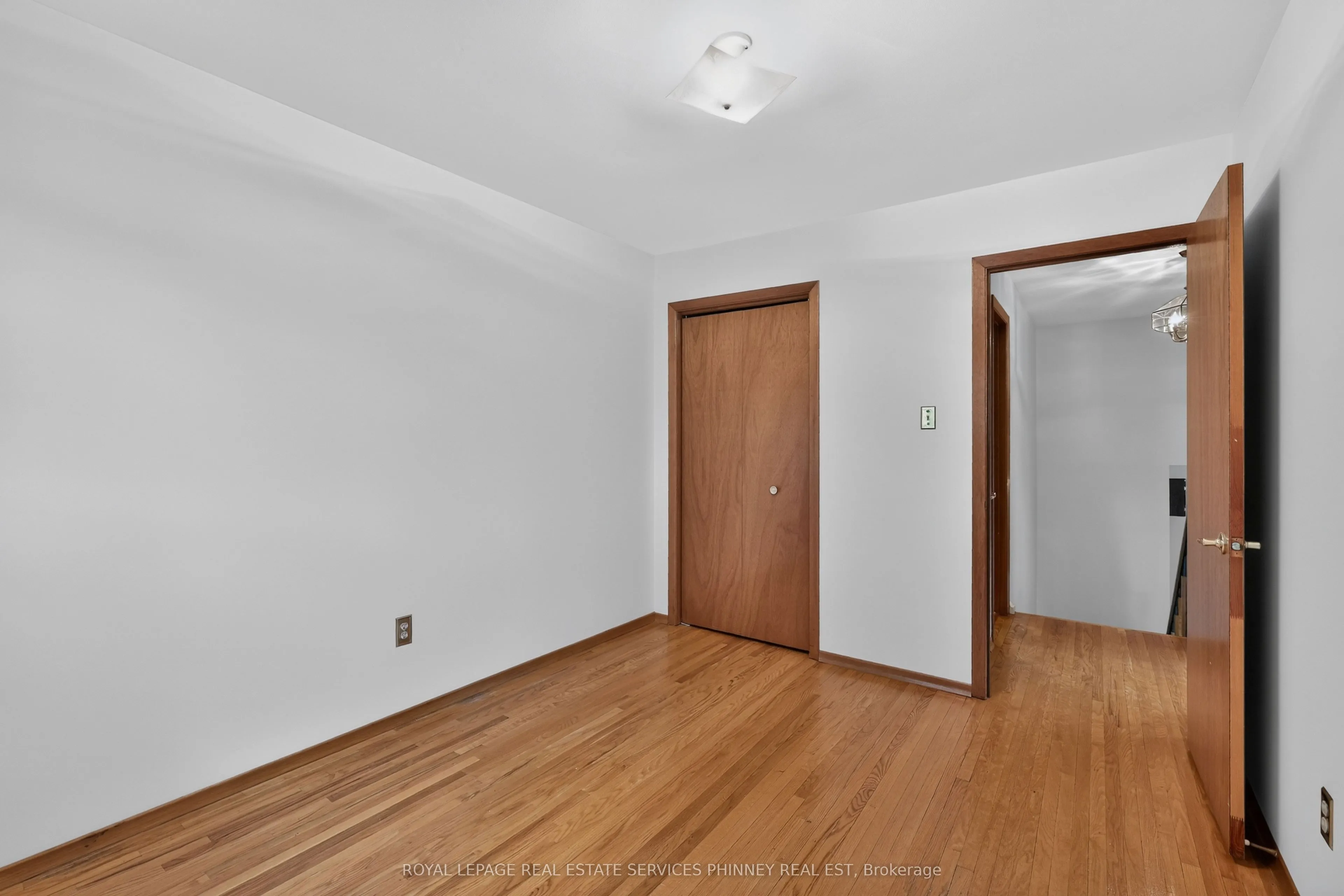 1633 Warren Drive