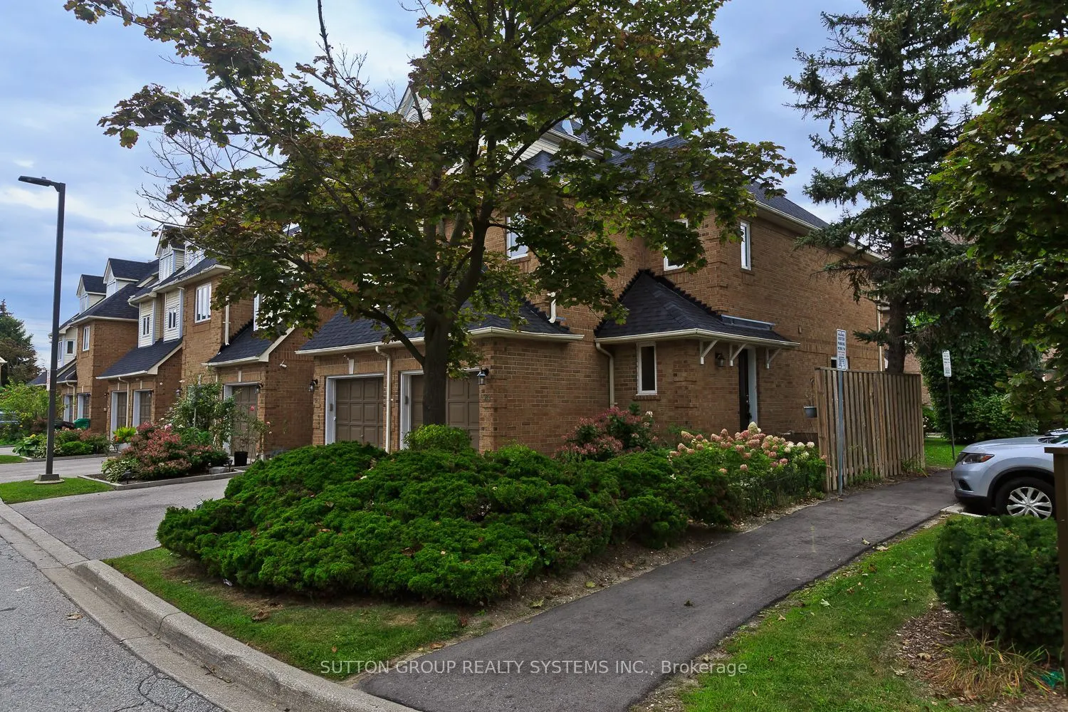 45 Bristol Road E #20