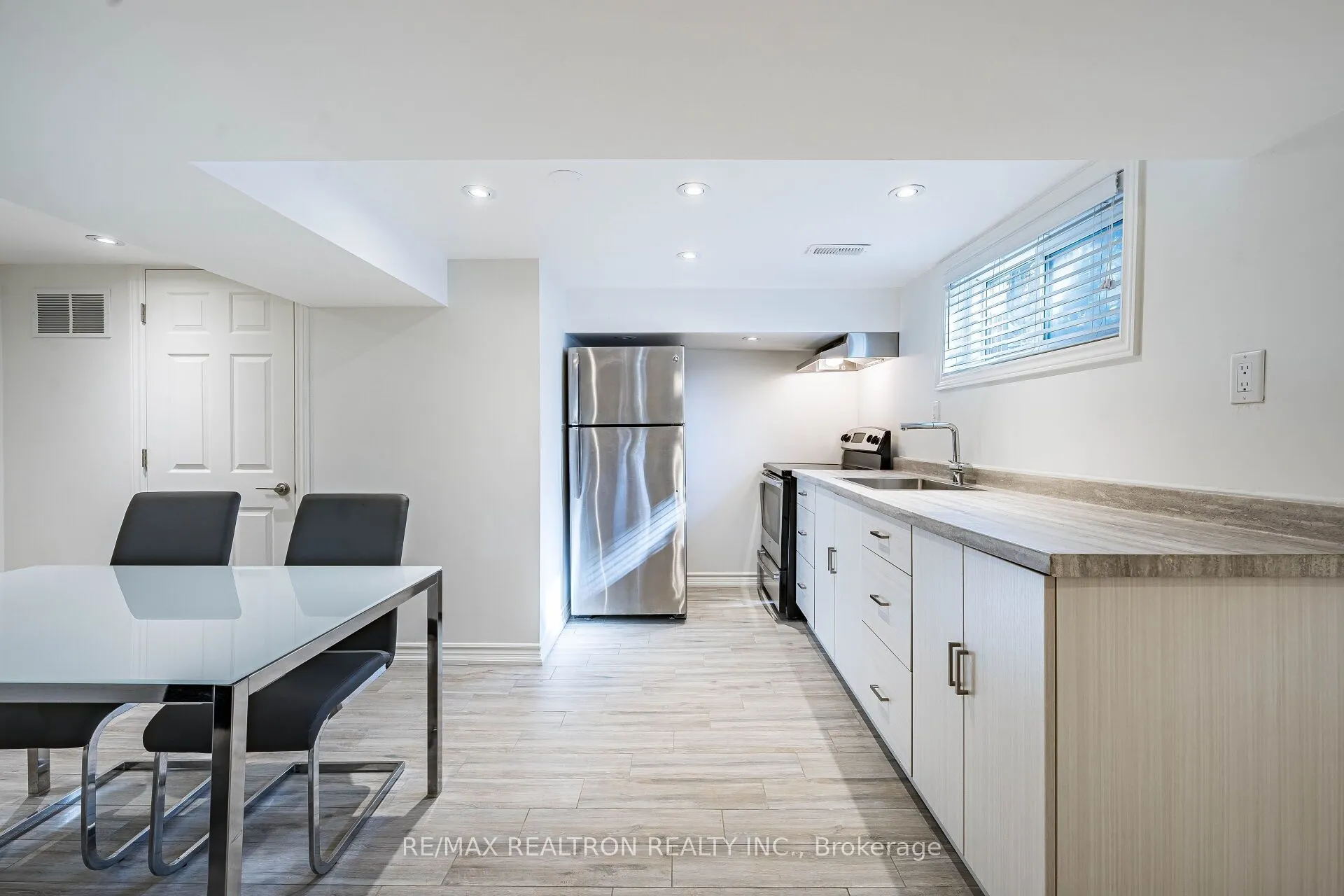 9 Ingleside Drive
