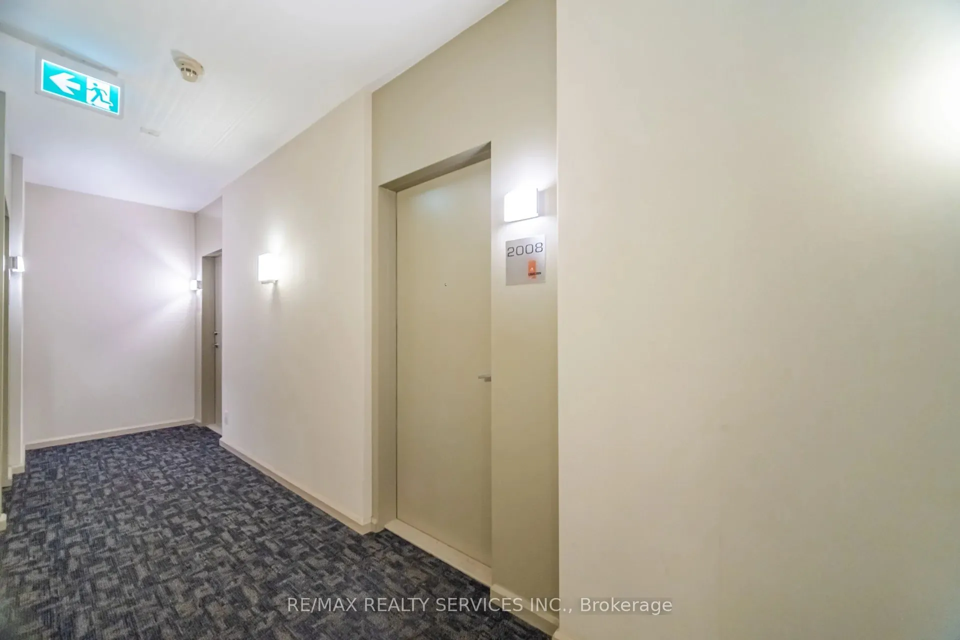 220 Burnhamthorpe Road W #2008