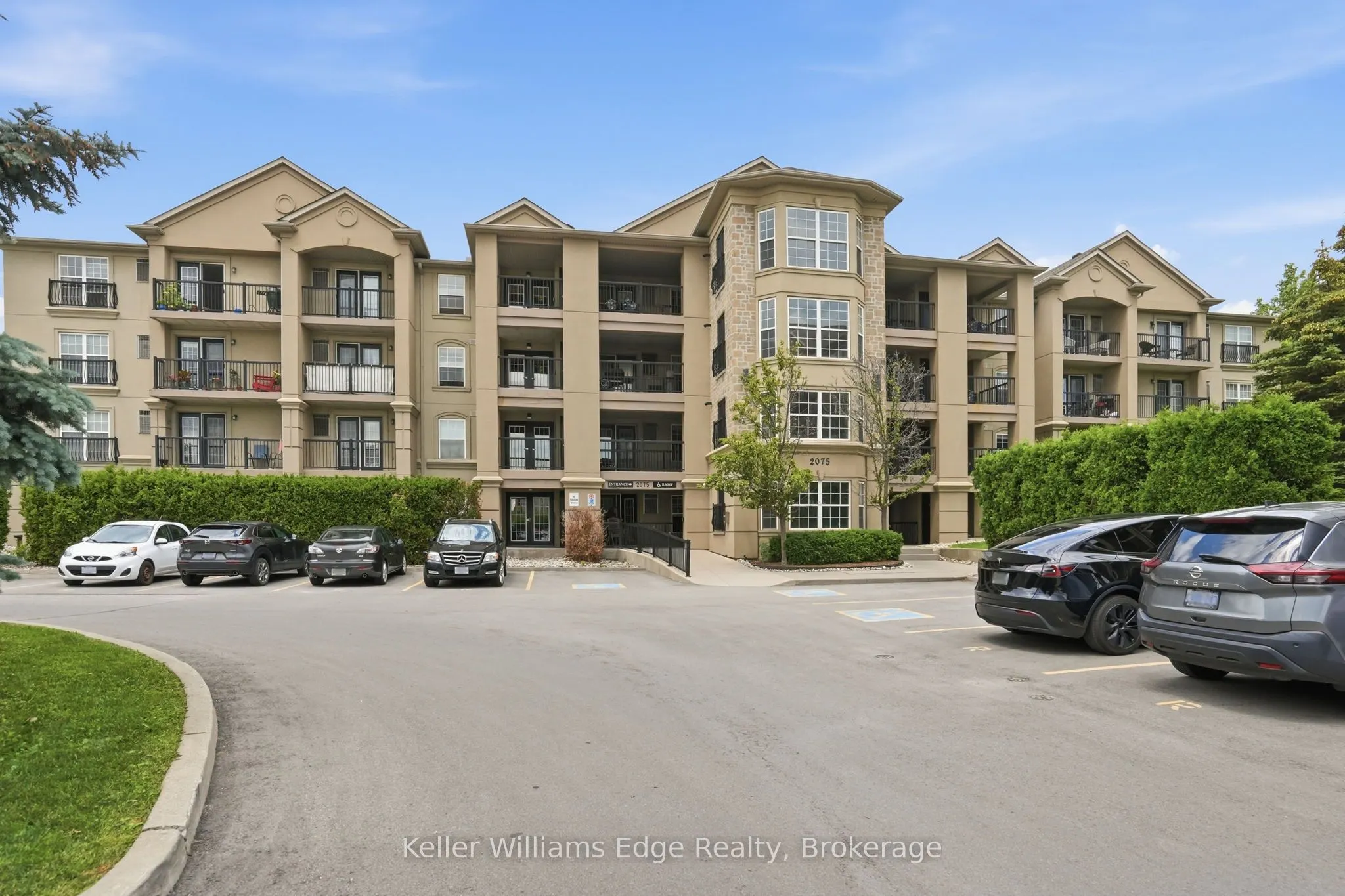2075 Appleby Line #406