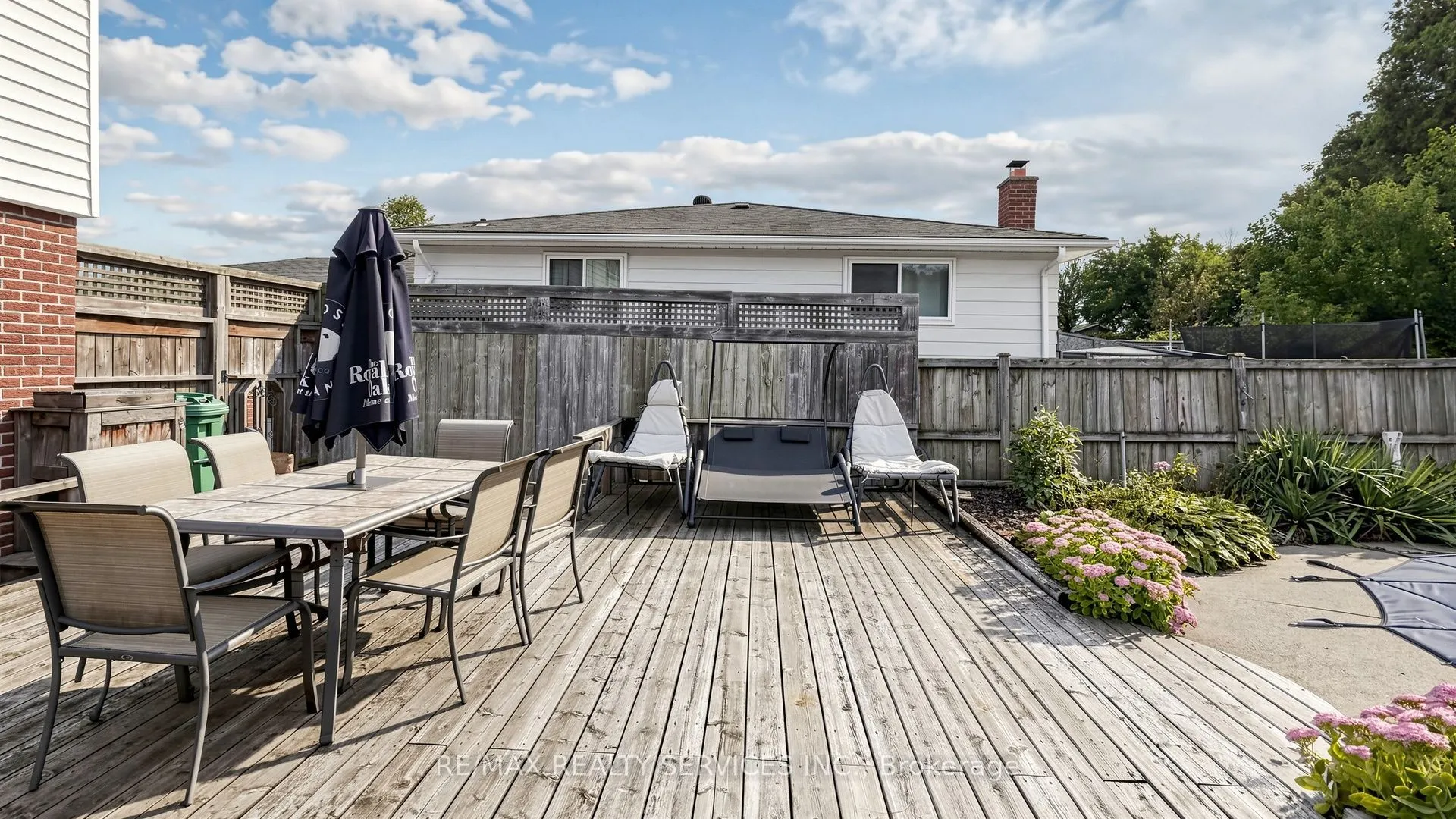 716 Eaglemount Crescent