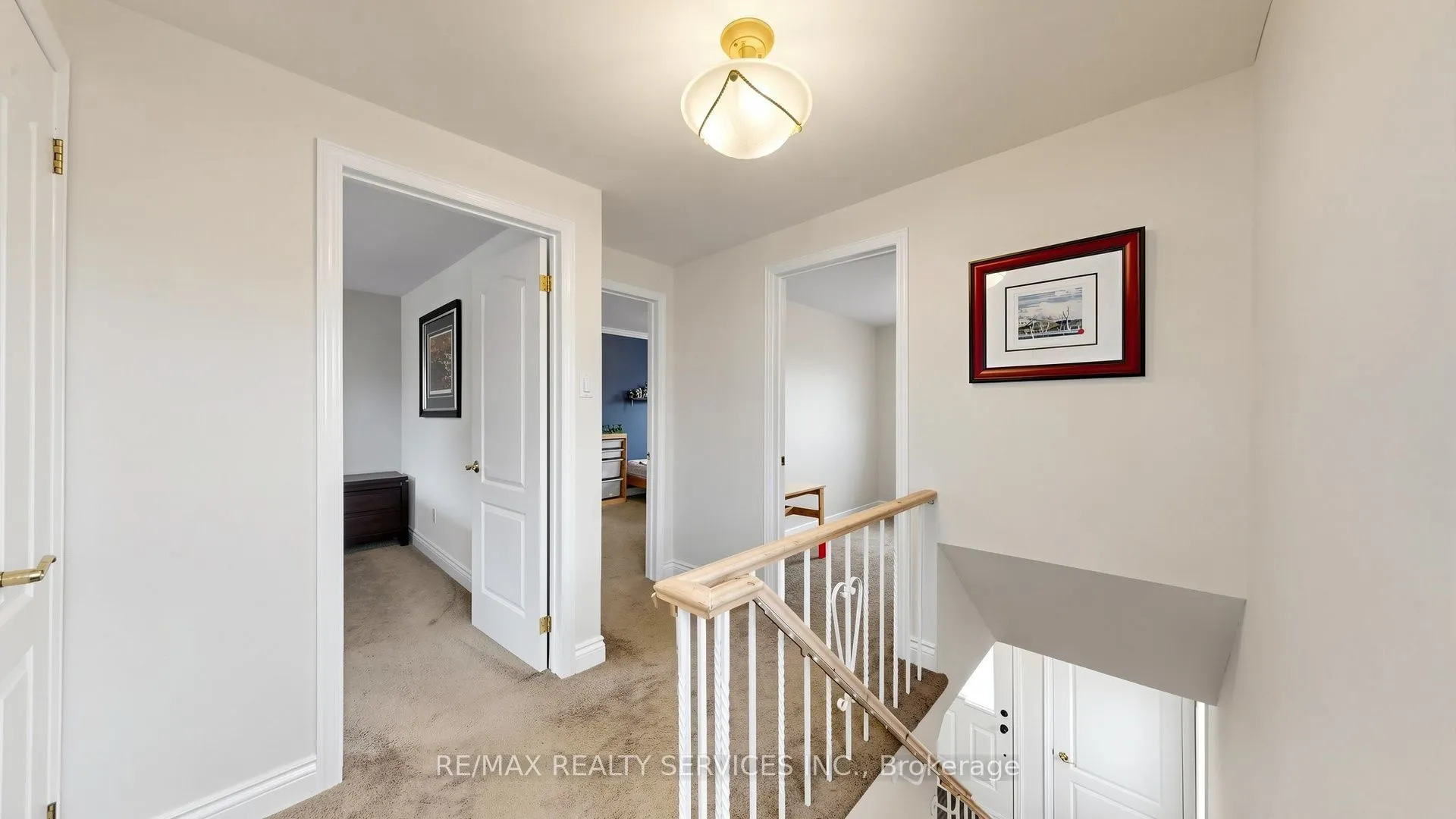 716 Eaglemount Crescent