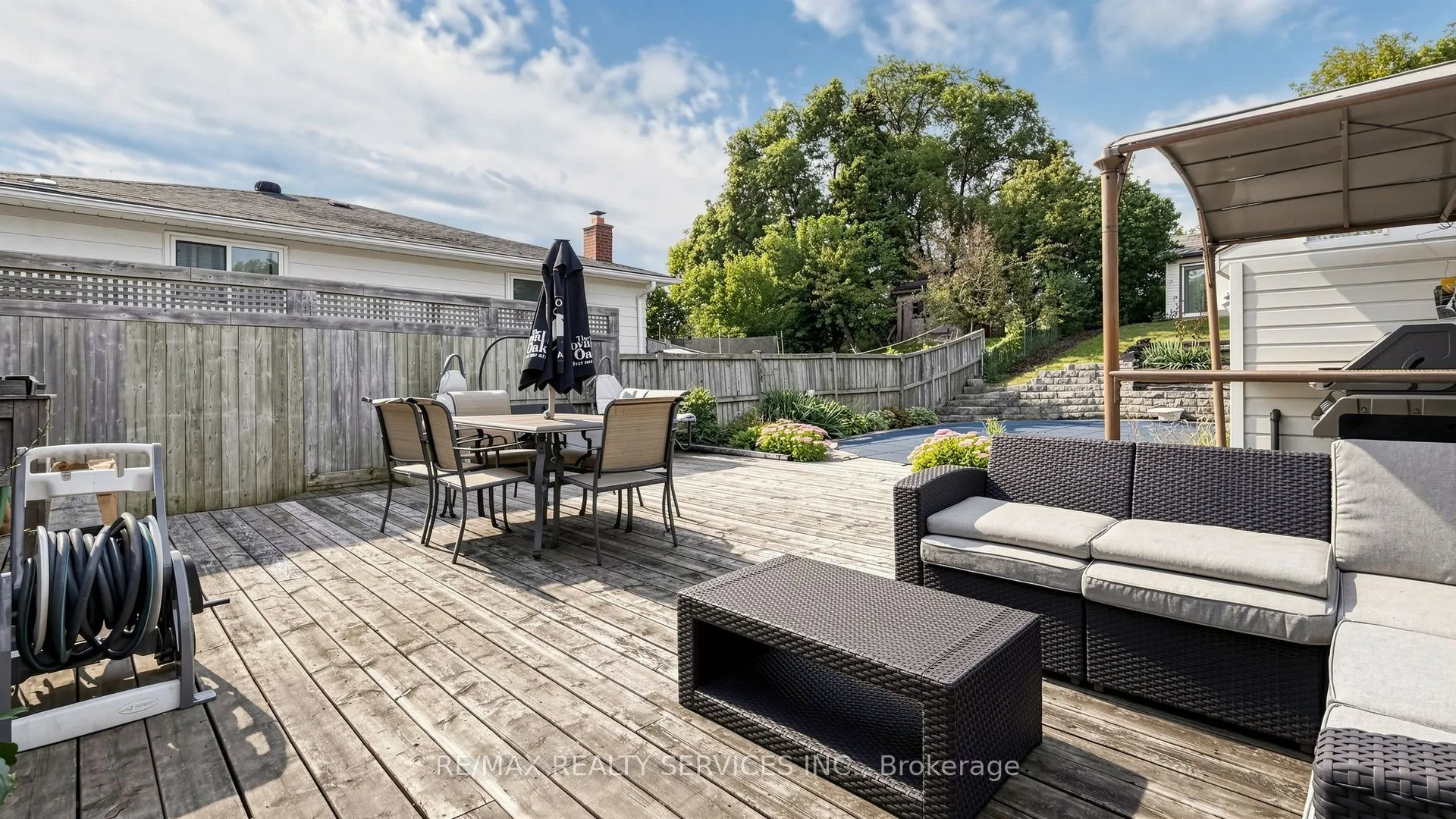 716 Eaglemount Crescent