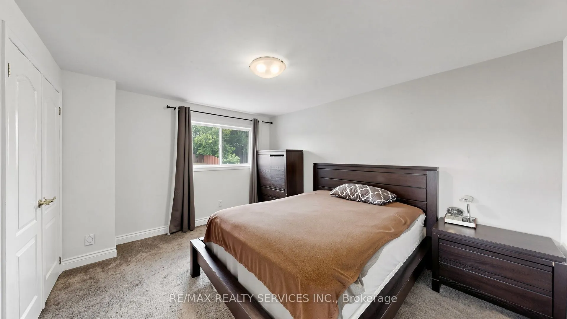 716 Eaglemount Crescent