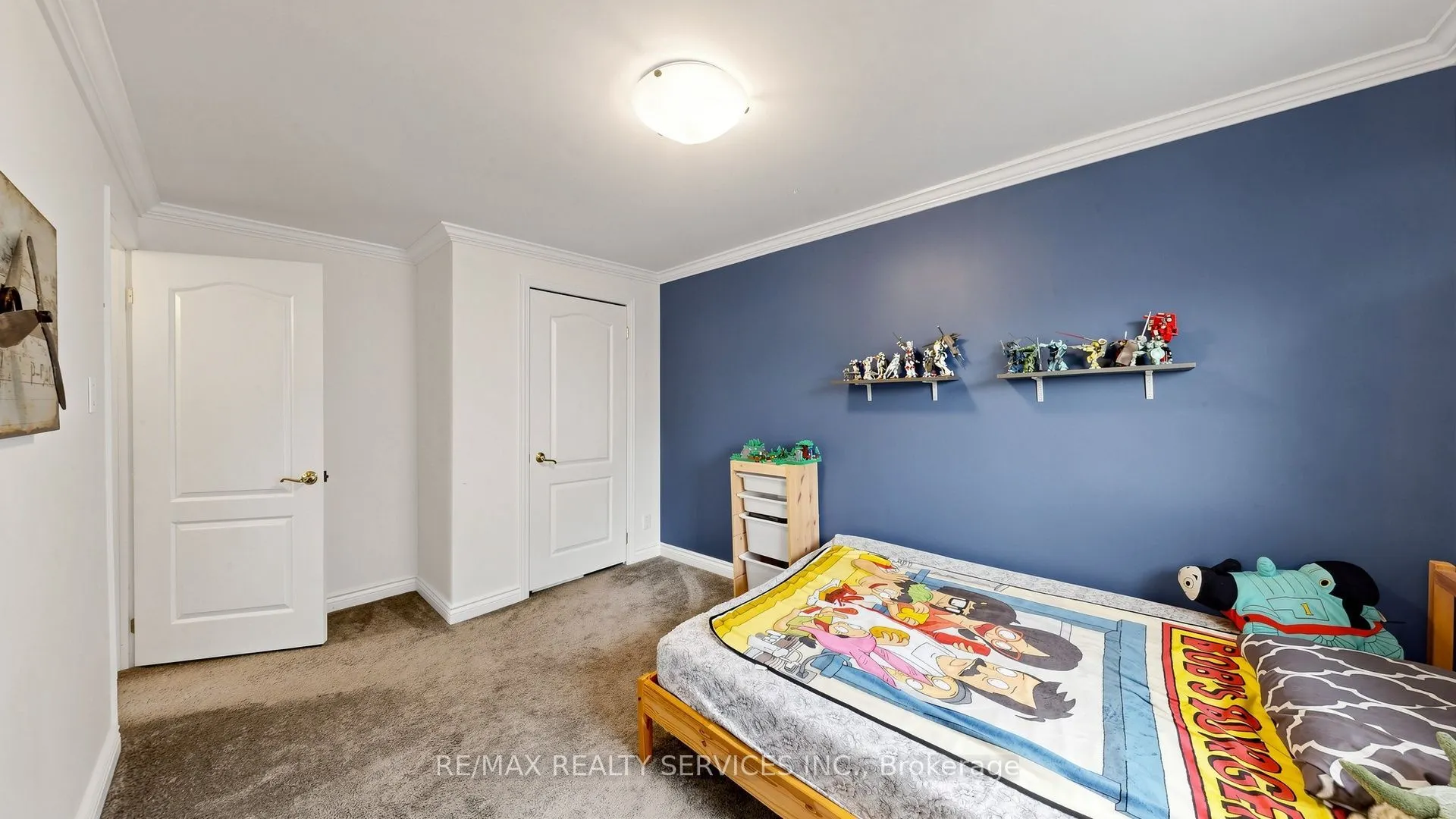 716 Eaglemount Crescent