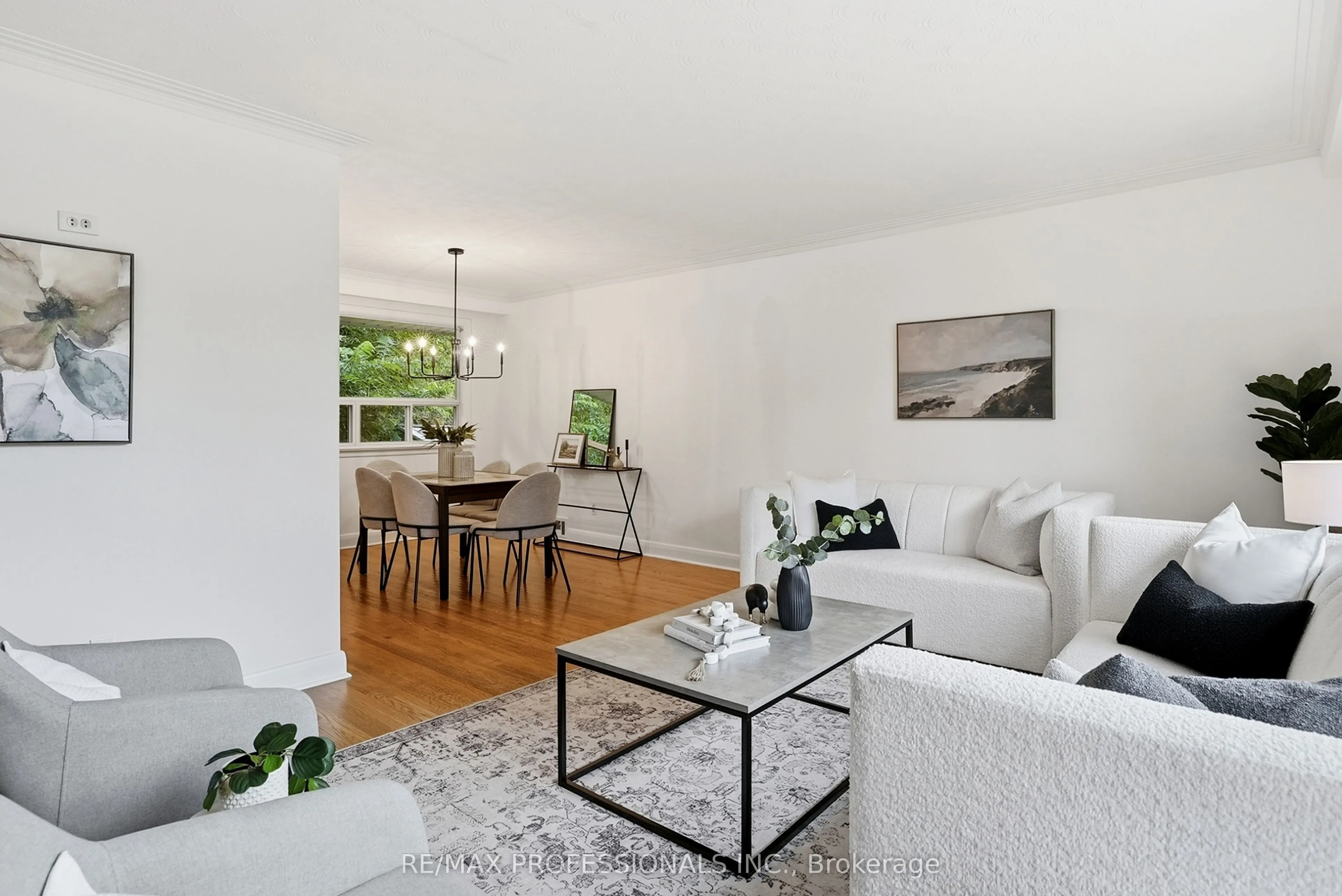 45 Fernalroy Boulevard