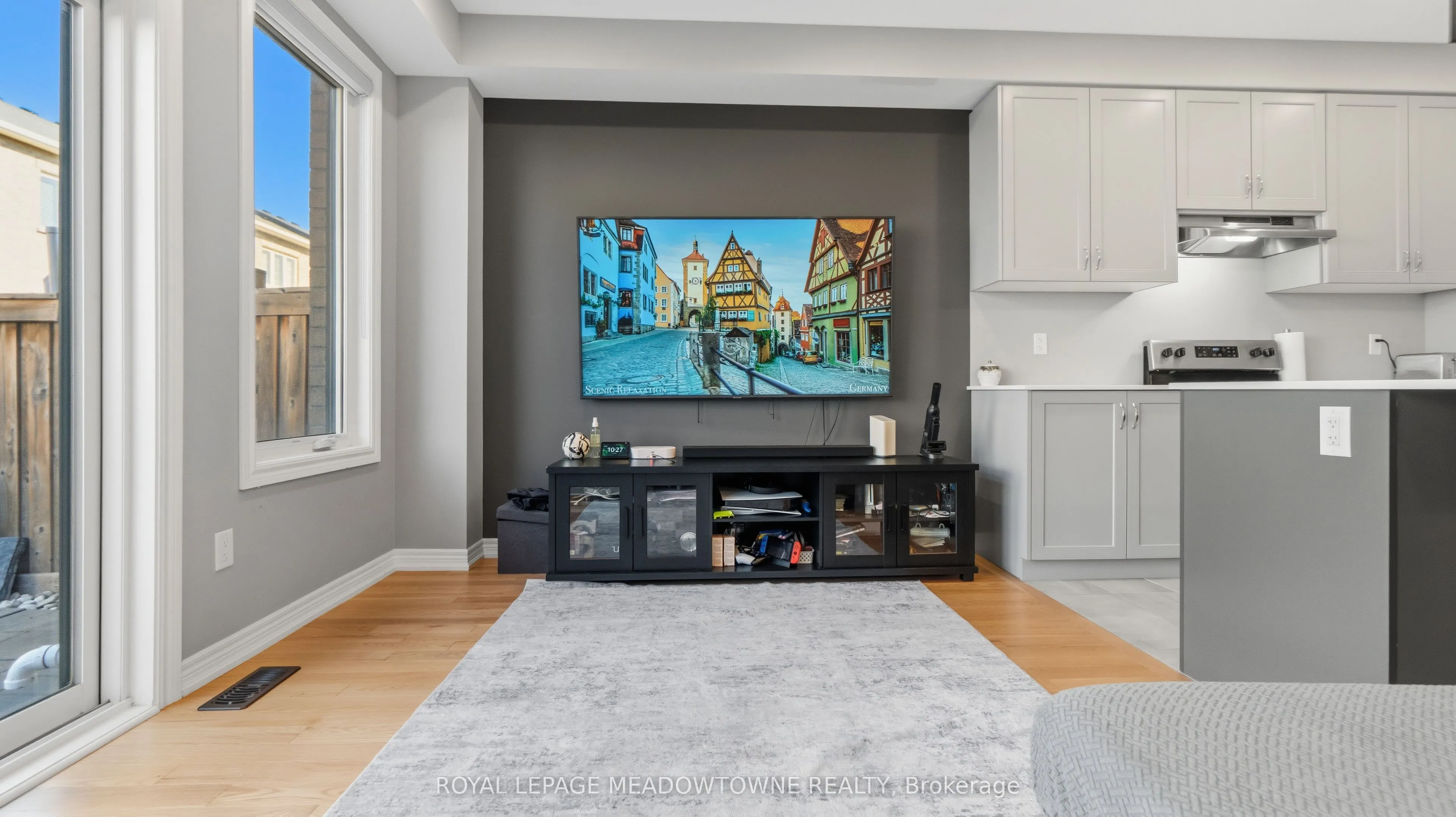 8 Angelfish Road