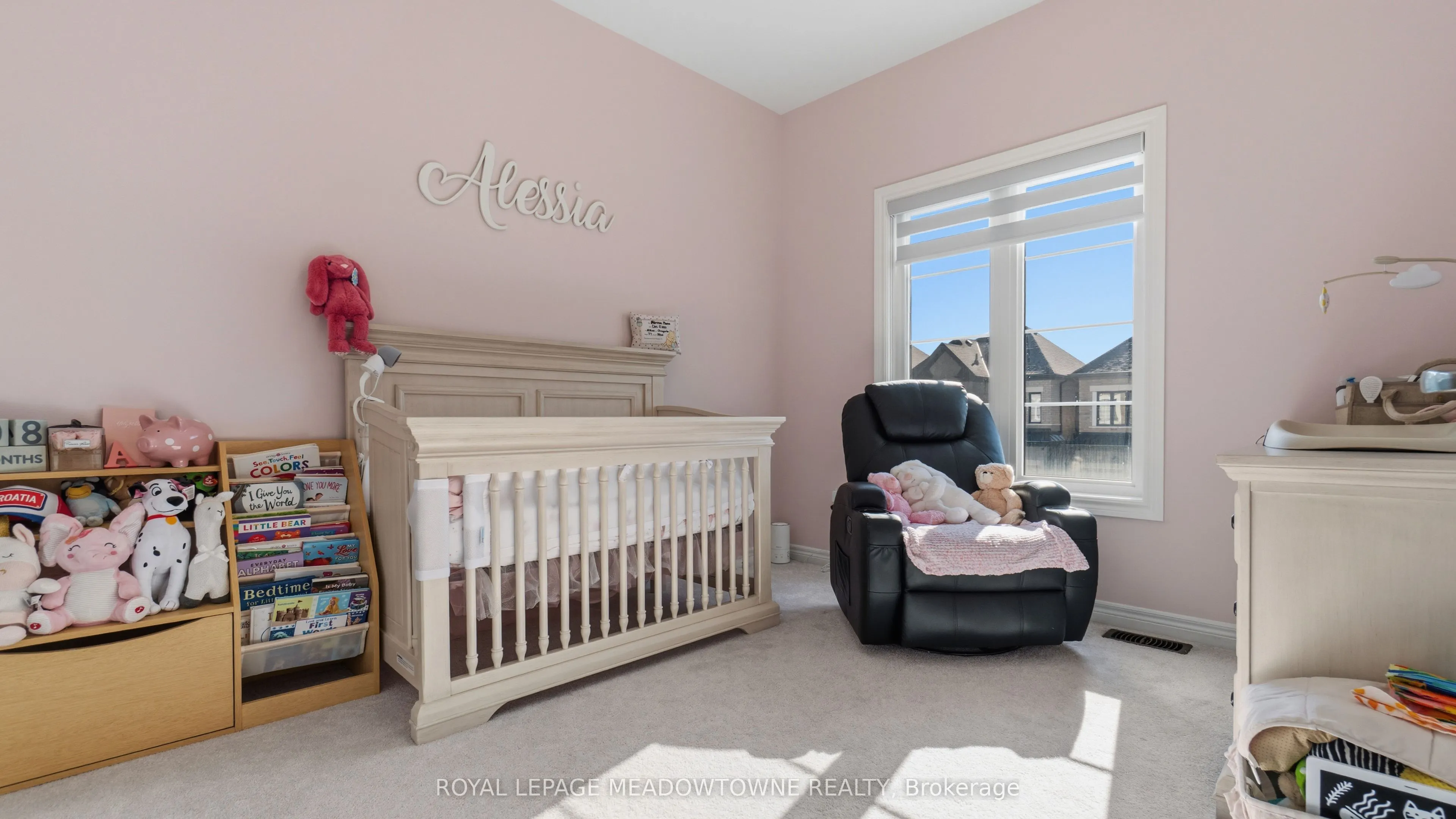 8 Angelfish Road
