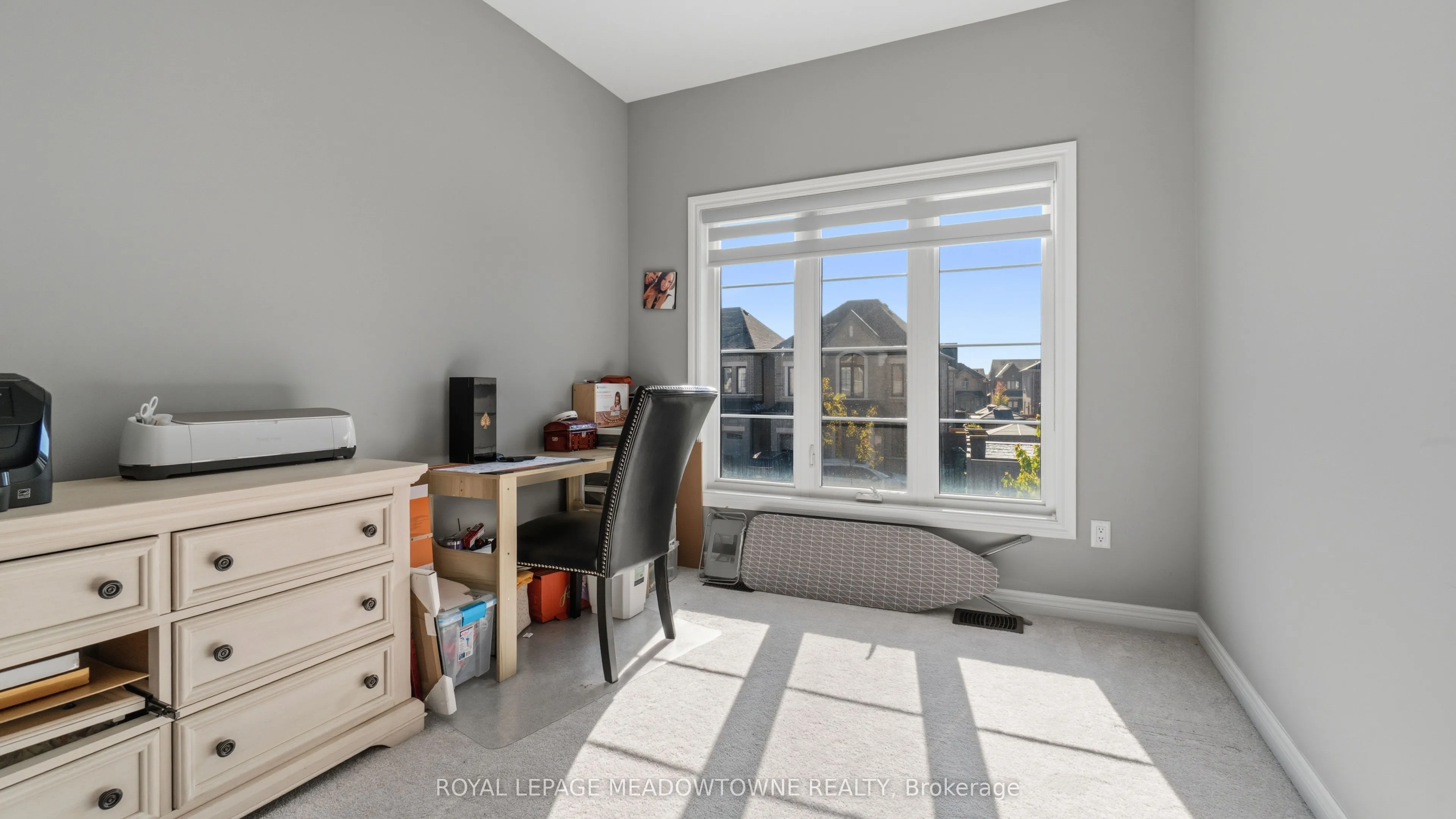 8 Angelfish Road