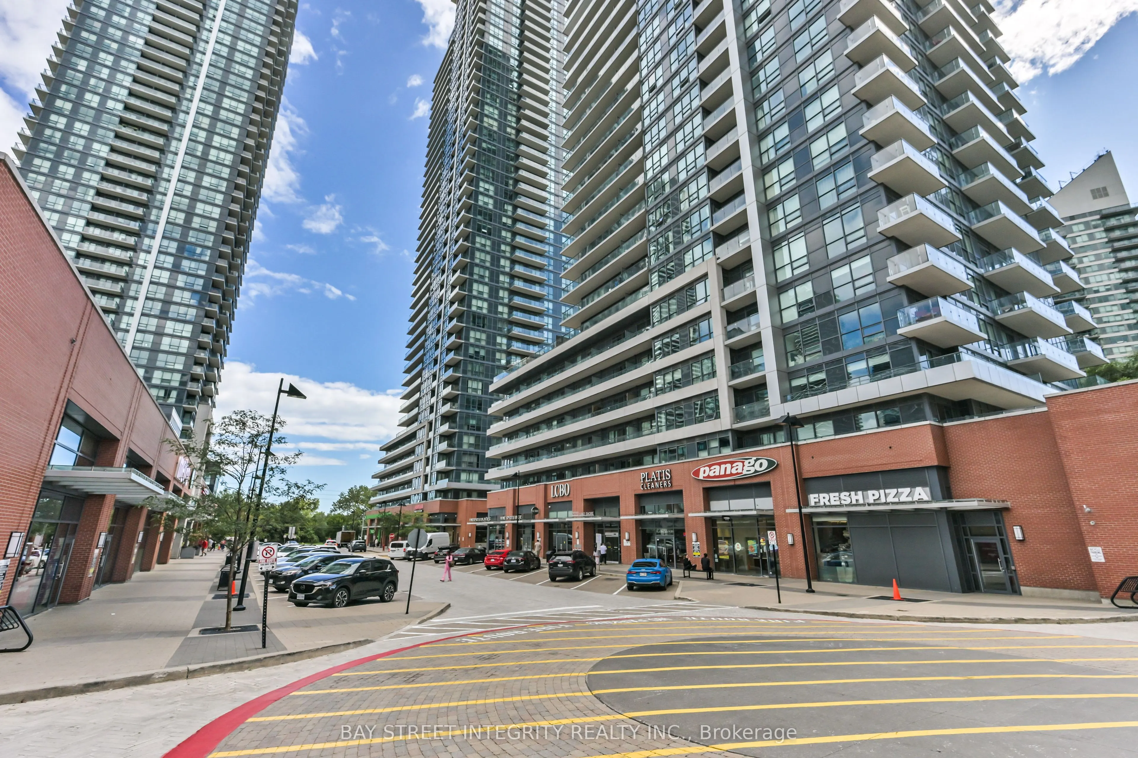 2220 Lakeshore Boulevard W #4301