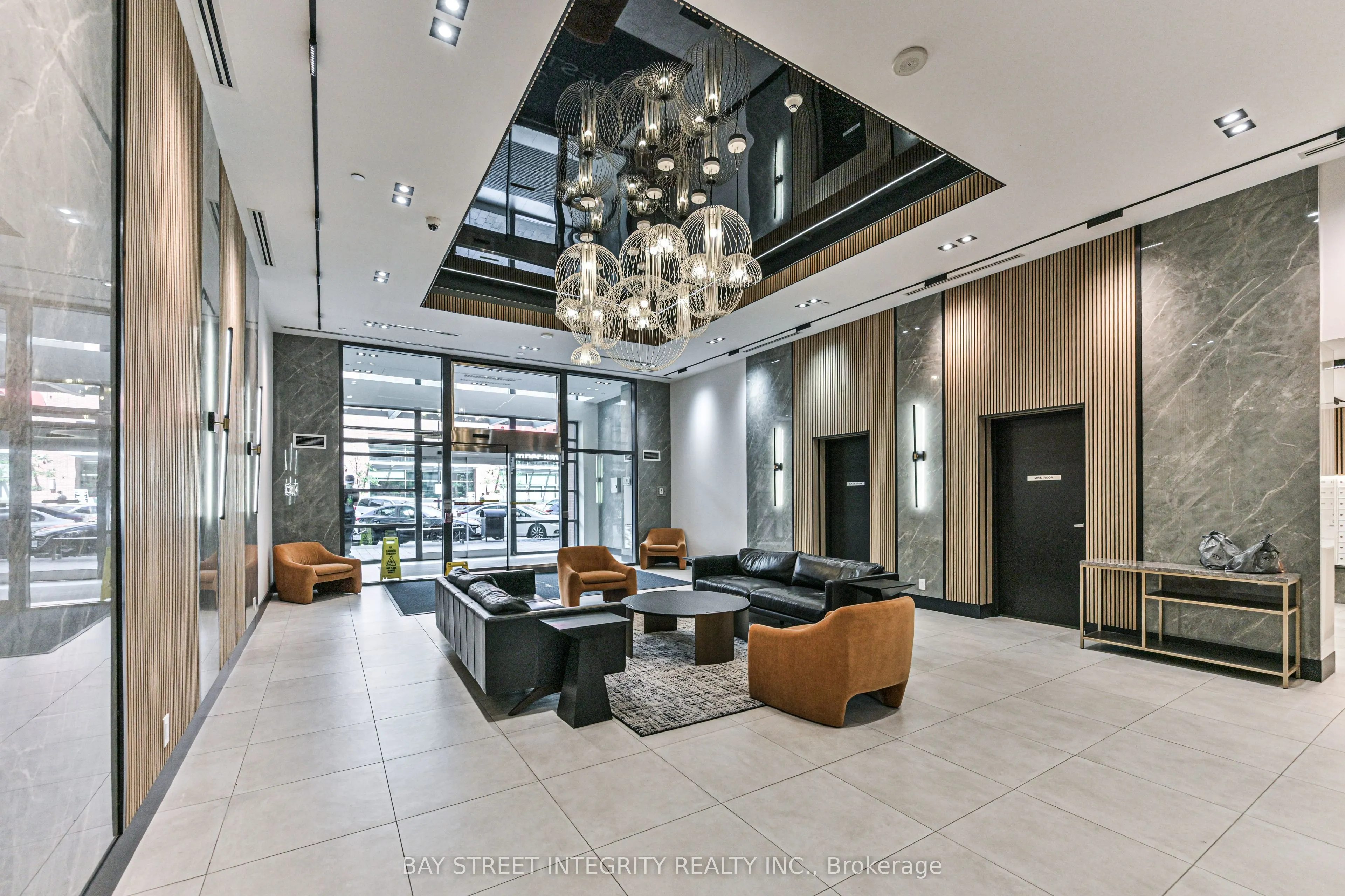 2220 Lakeshore Boulevard W #4301