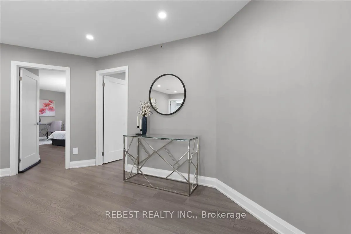 5090 Mississauga Road