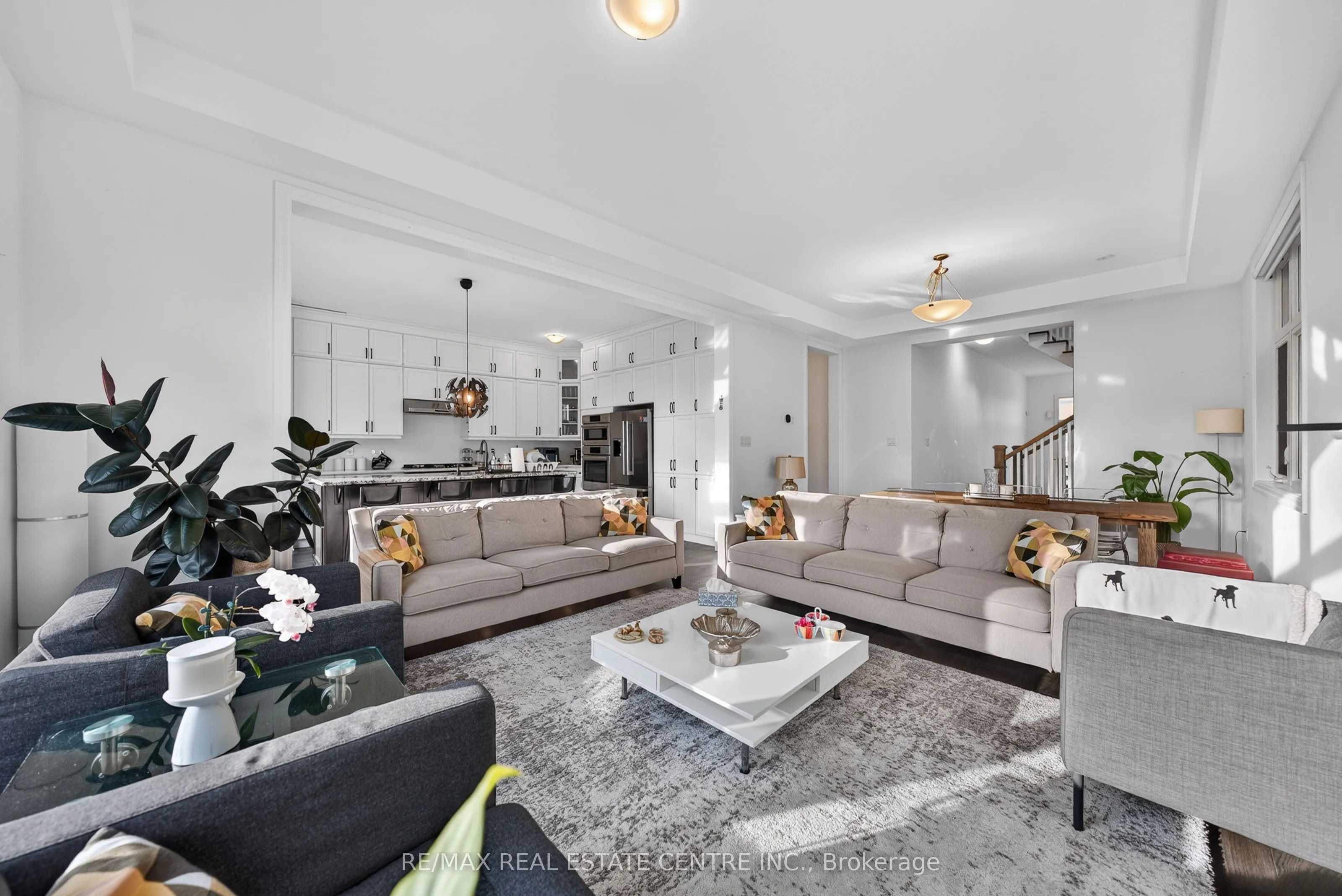 1404 Kovachik Boulevard