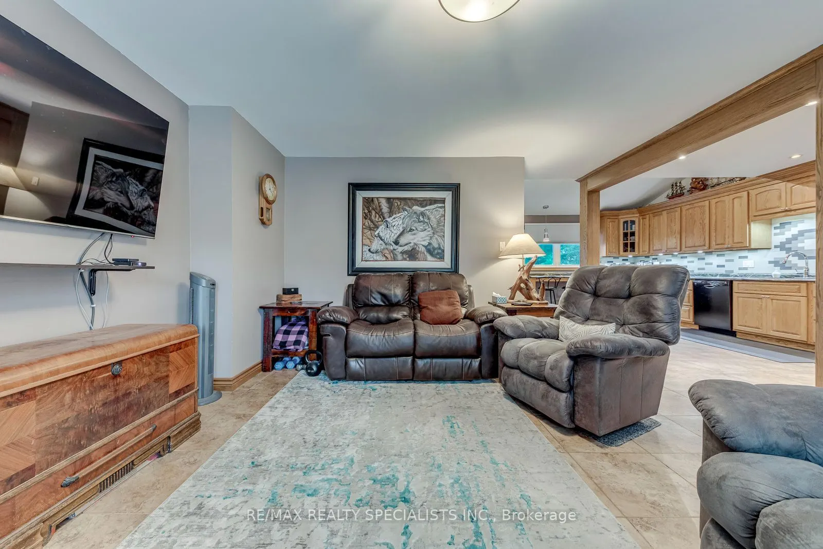 4089 BARBICAN Drive