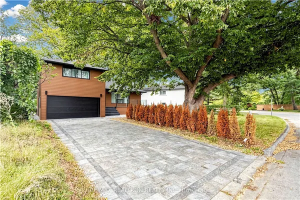 121 South Forster Park Drive