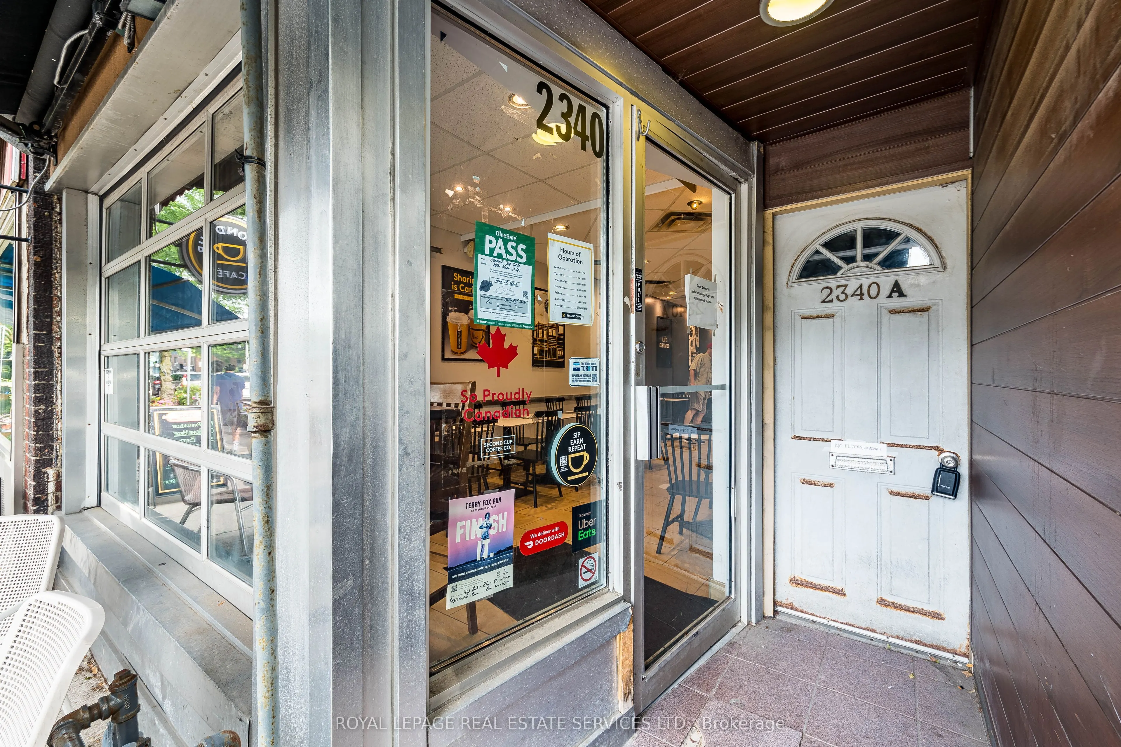 2340 Bloor Street W