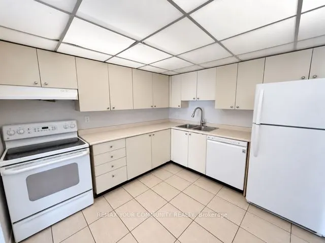 145 Hillcrest Avenue #1709