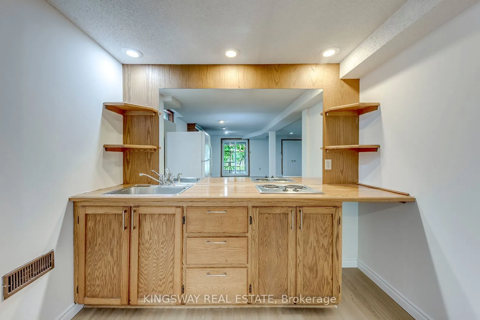 3603 Kelso Crescent