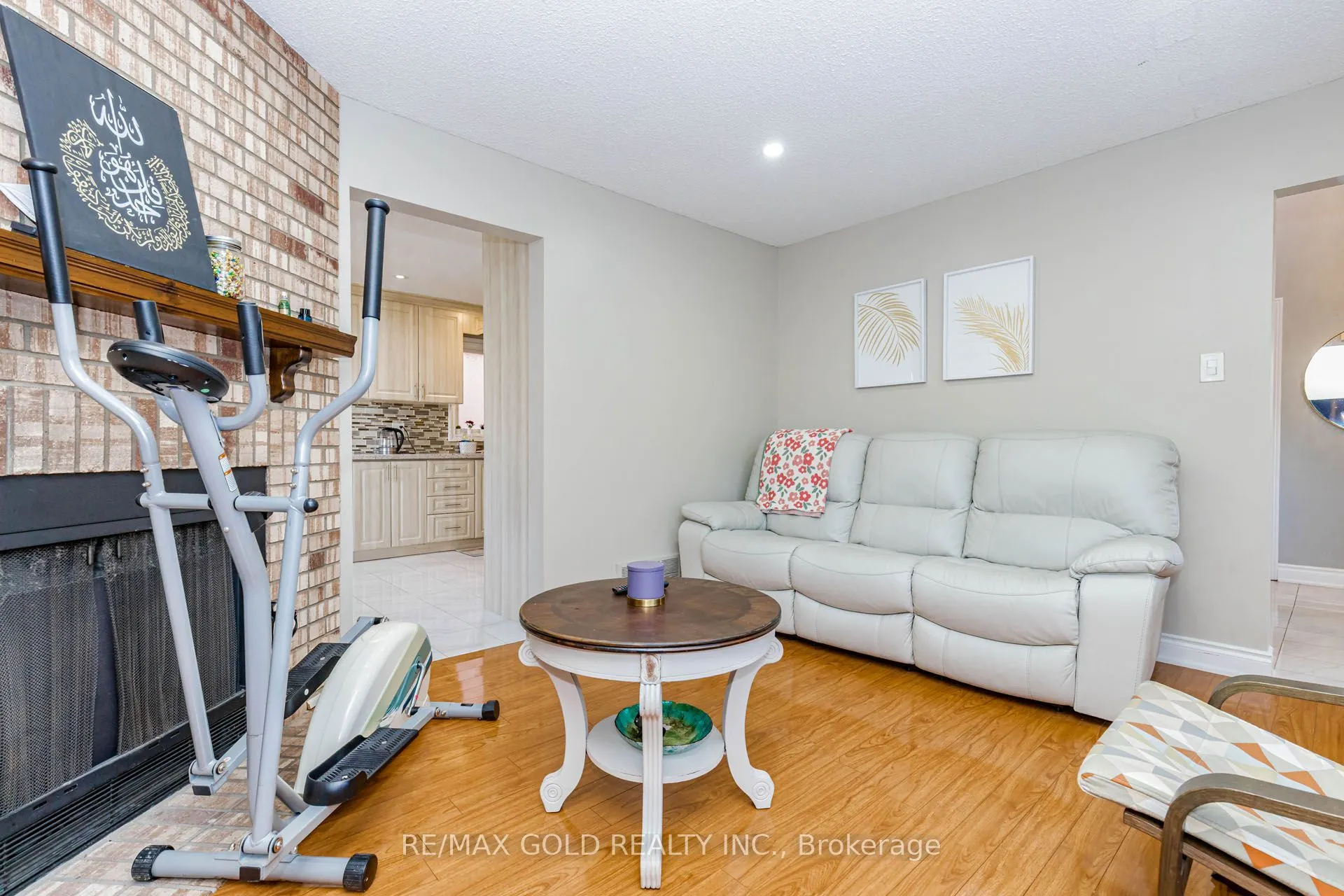 4 Horsham Street