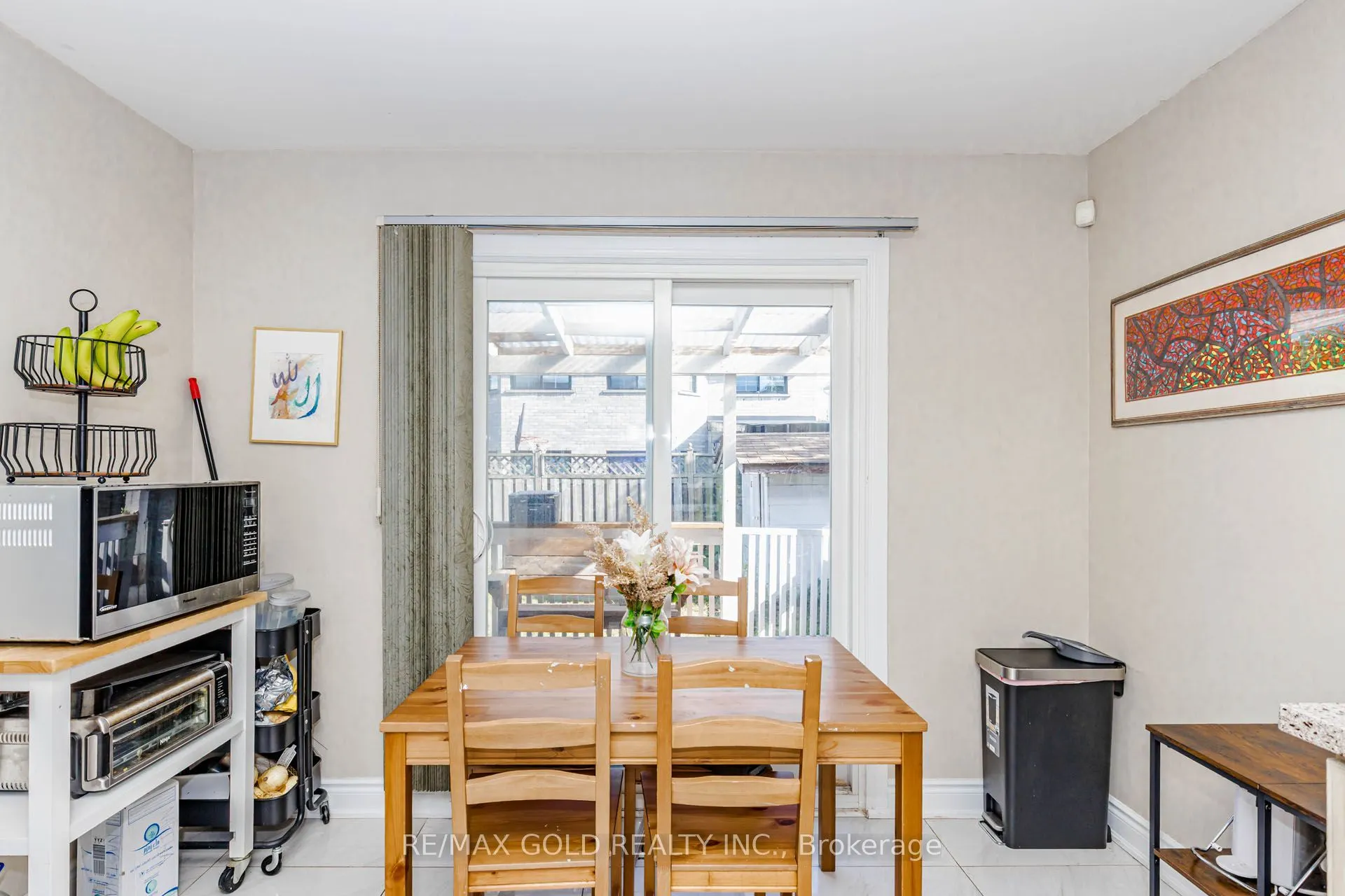 4 Horsham Street