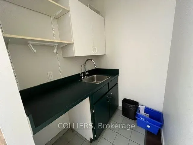 5405 Eglinton Avenue W #203