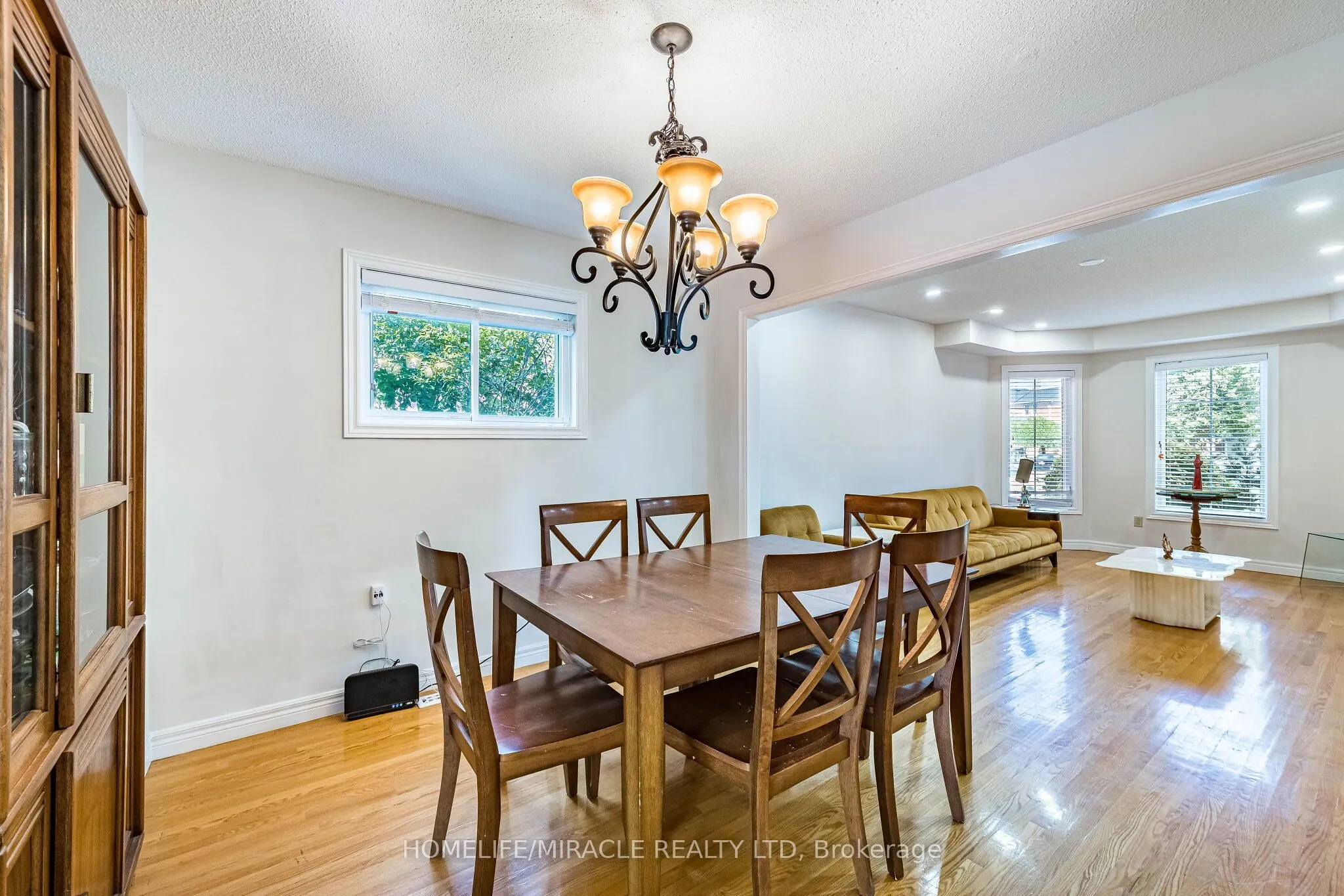 42 Porteous Circle
