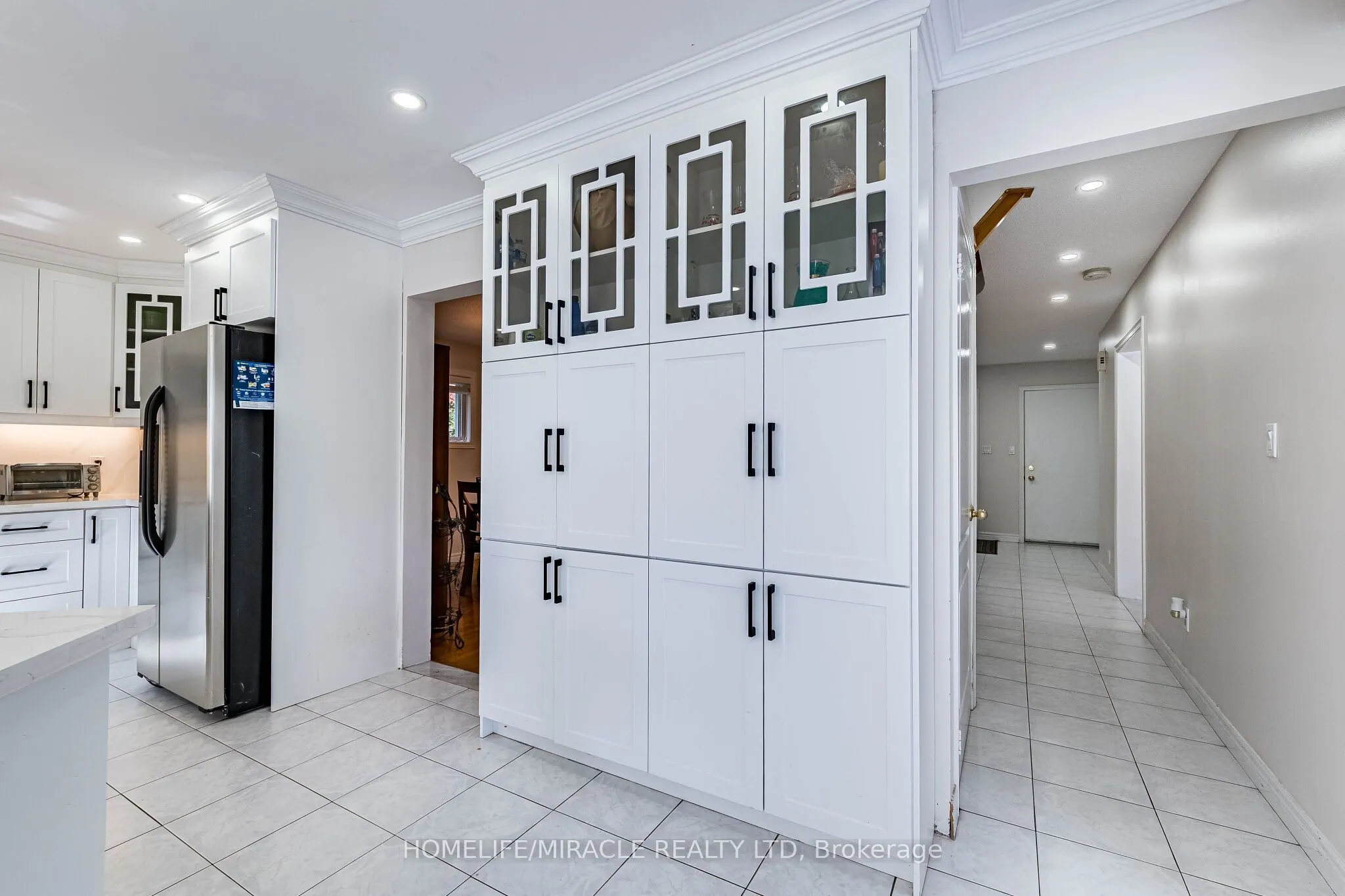 42 Porteous Circle