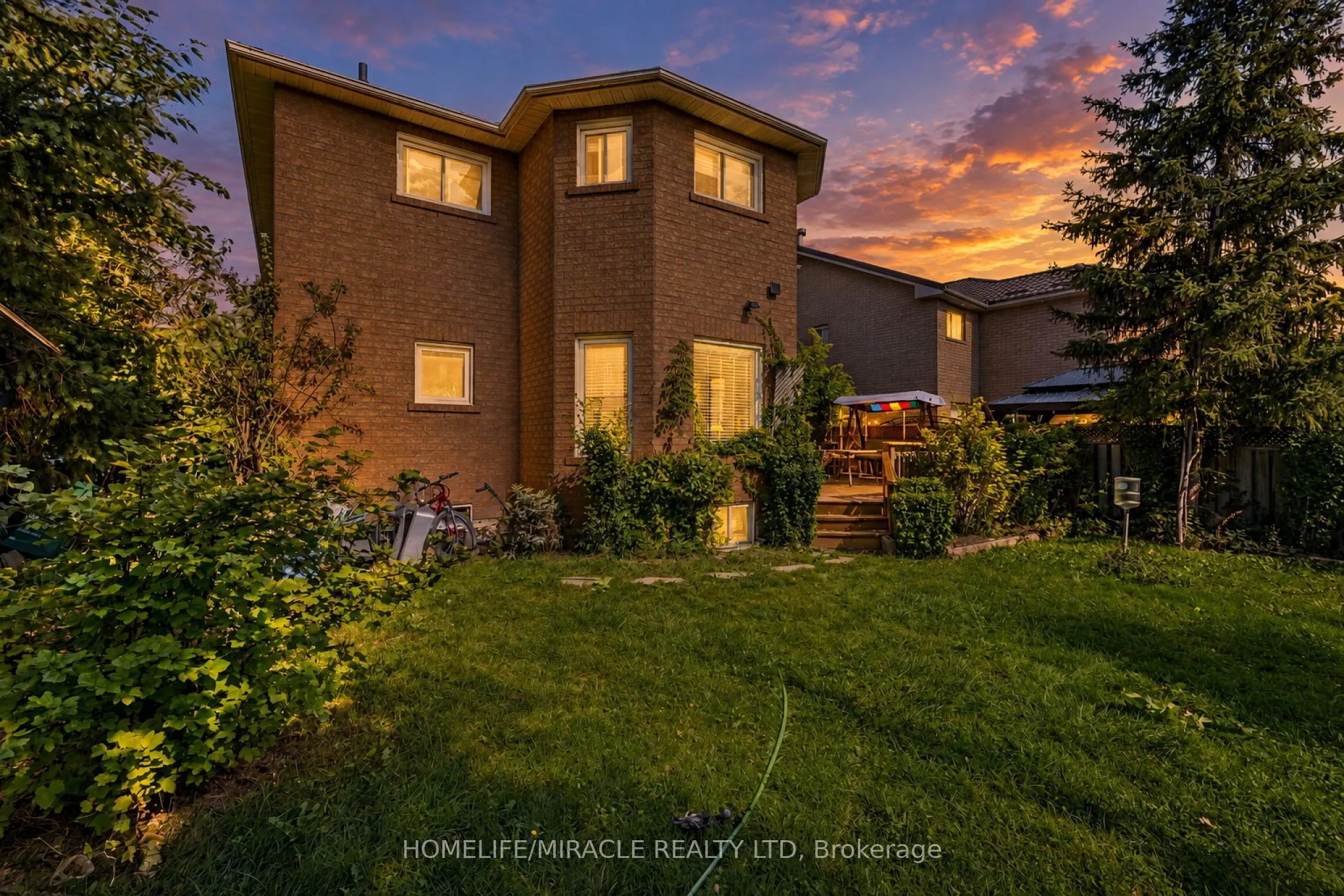 42 Porteous Circle