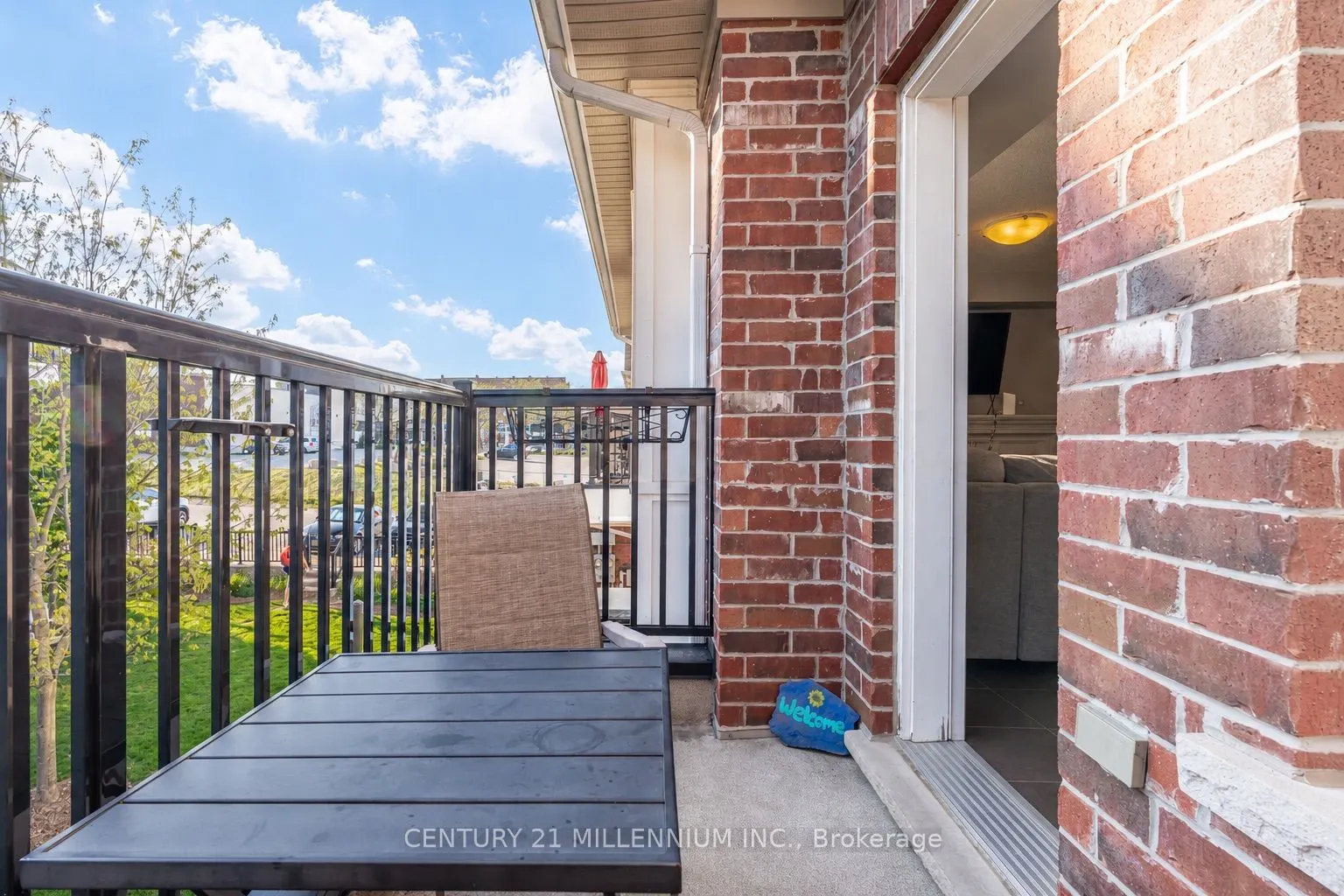 5 Armstrong Street #9
