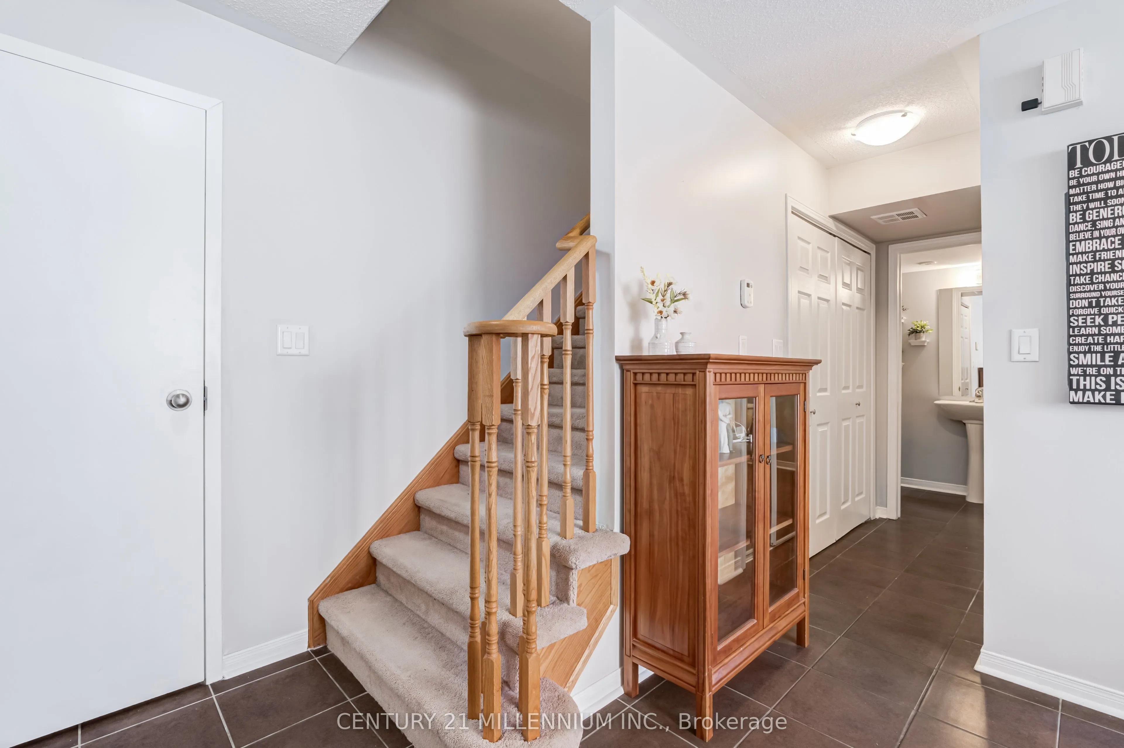 5 Armstrong Street #9