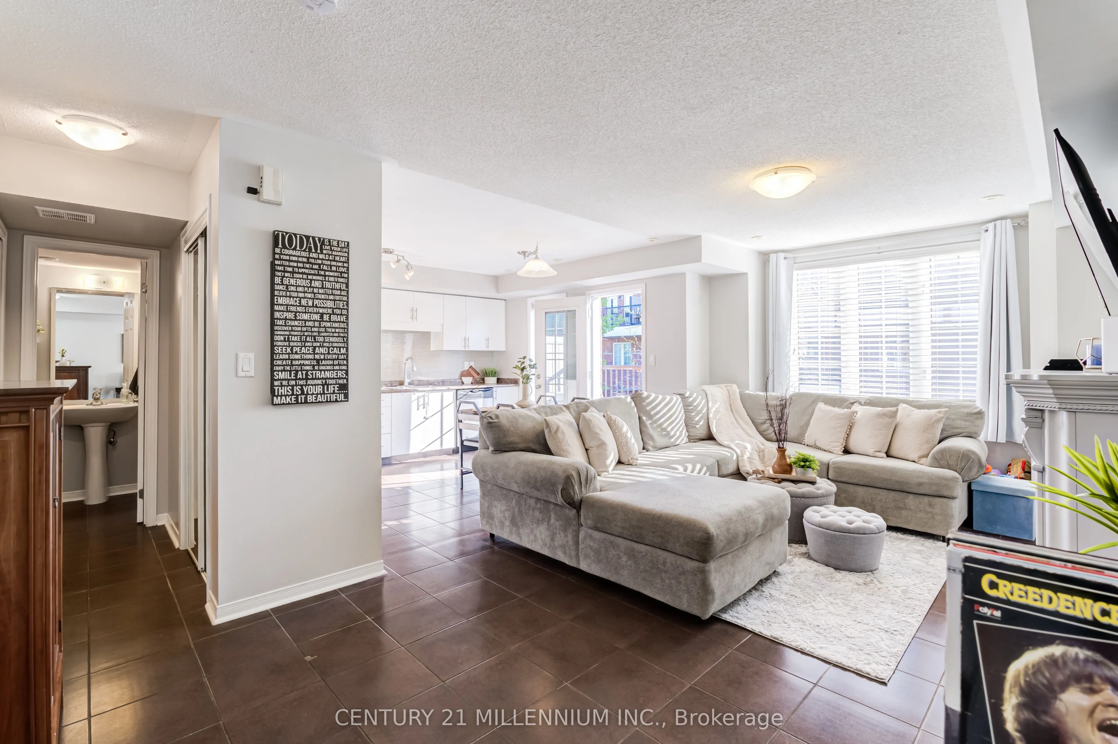 5 Armstrong Street #9