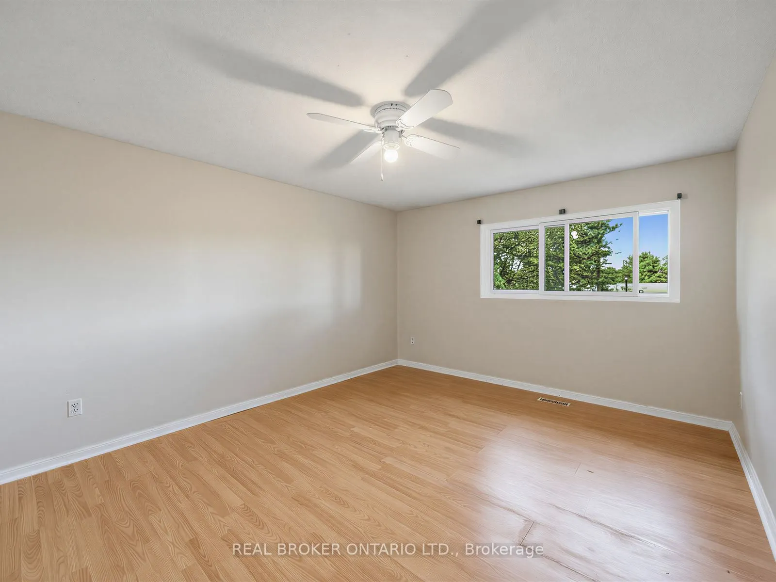 2733 Los Palmas Court