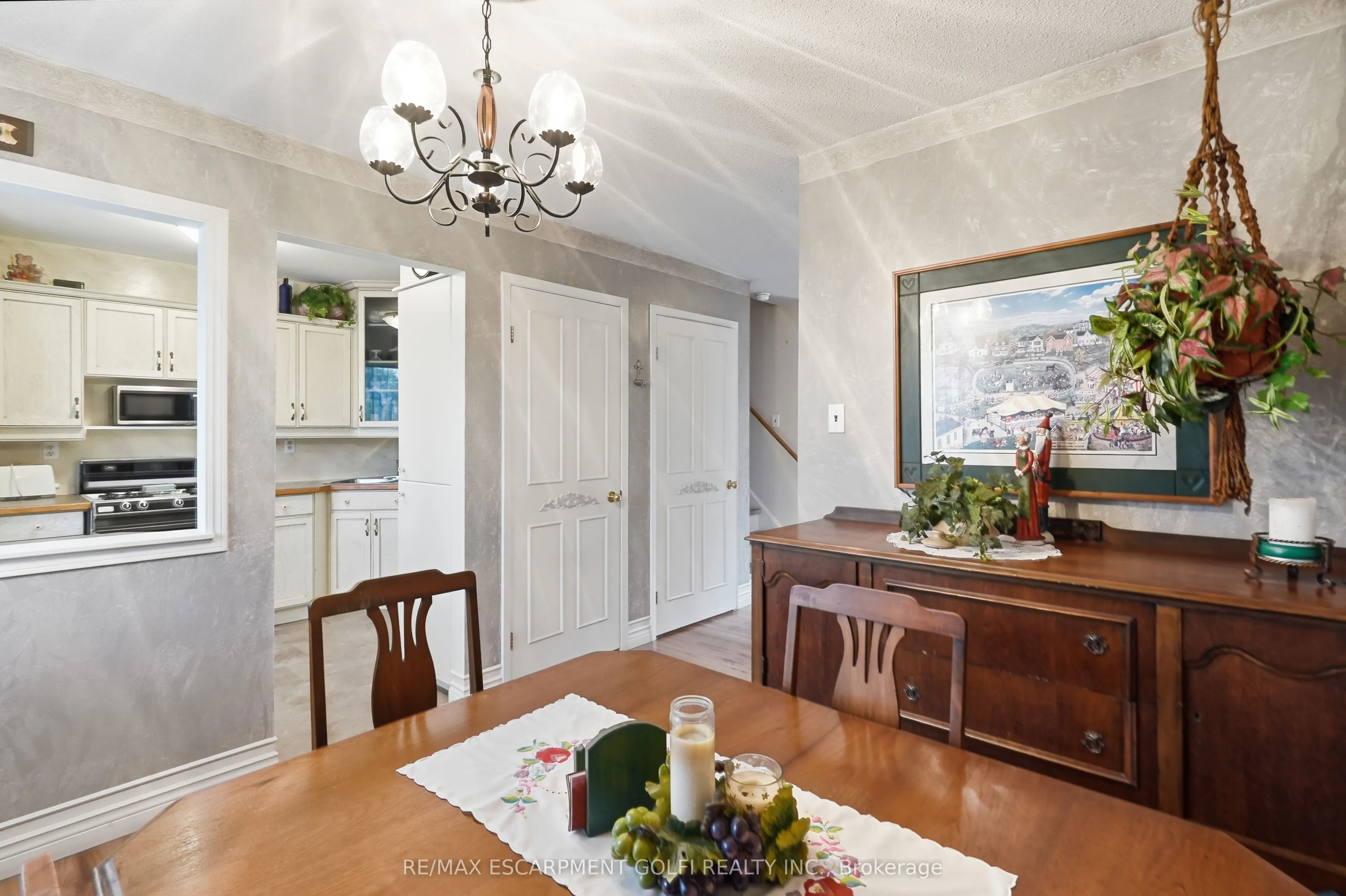 643 Woodward Avenue #70
