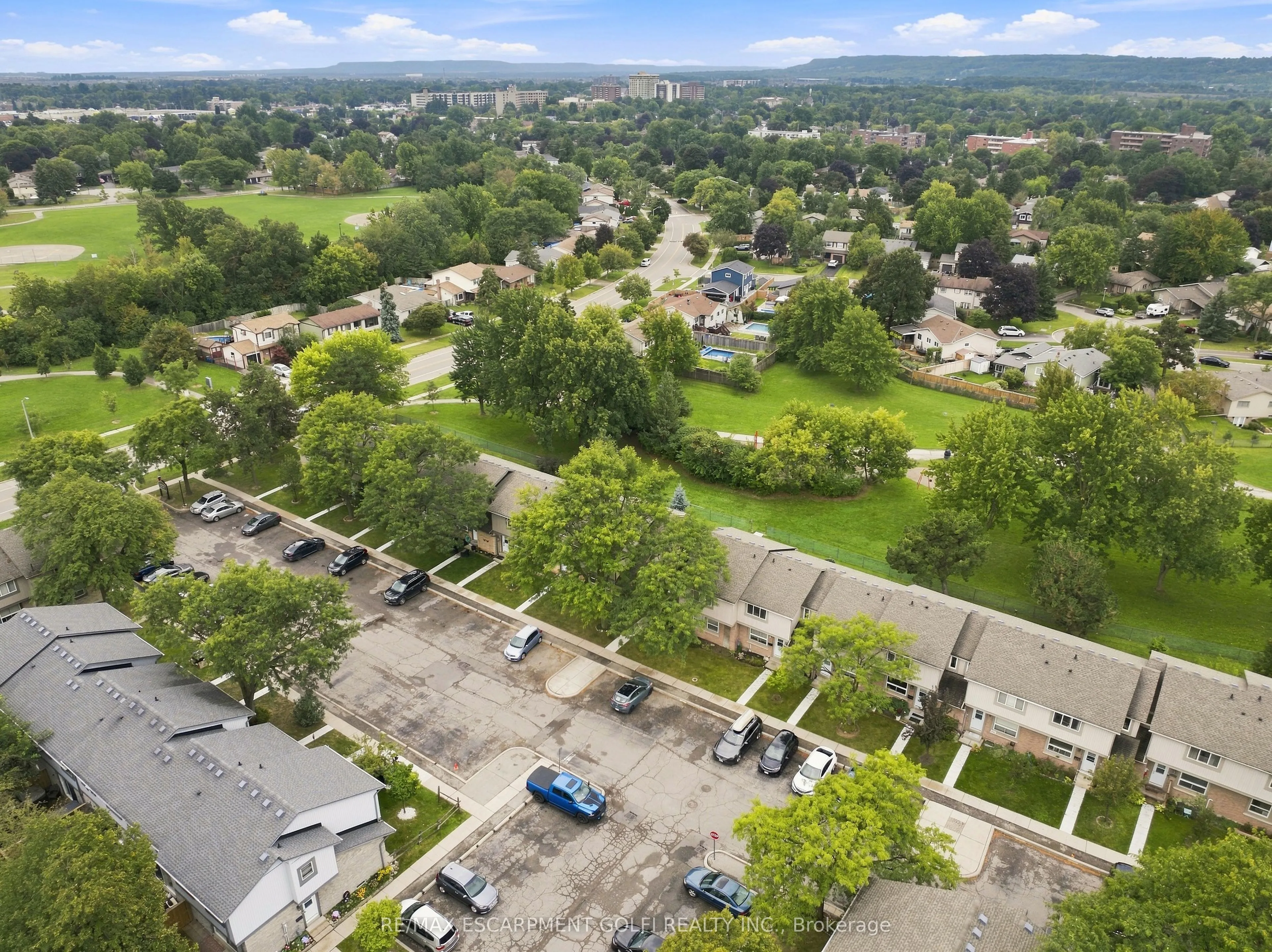 643 Woodward Avenue #70