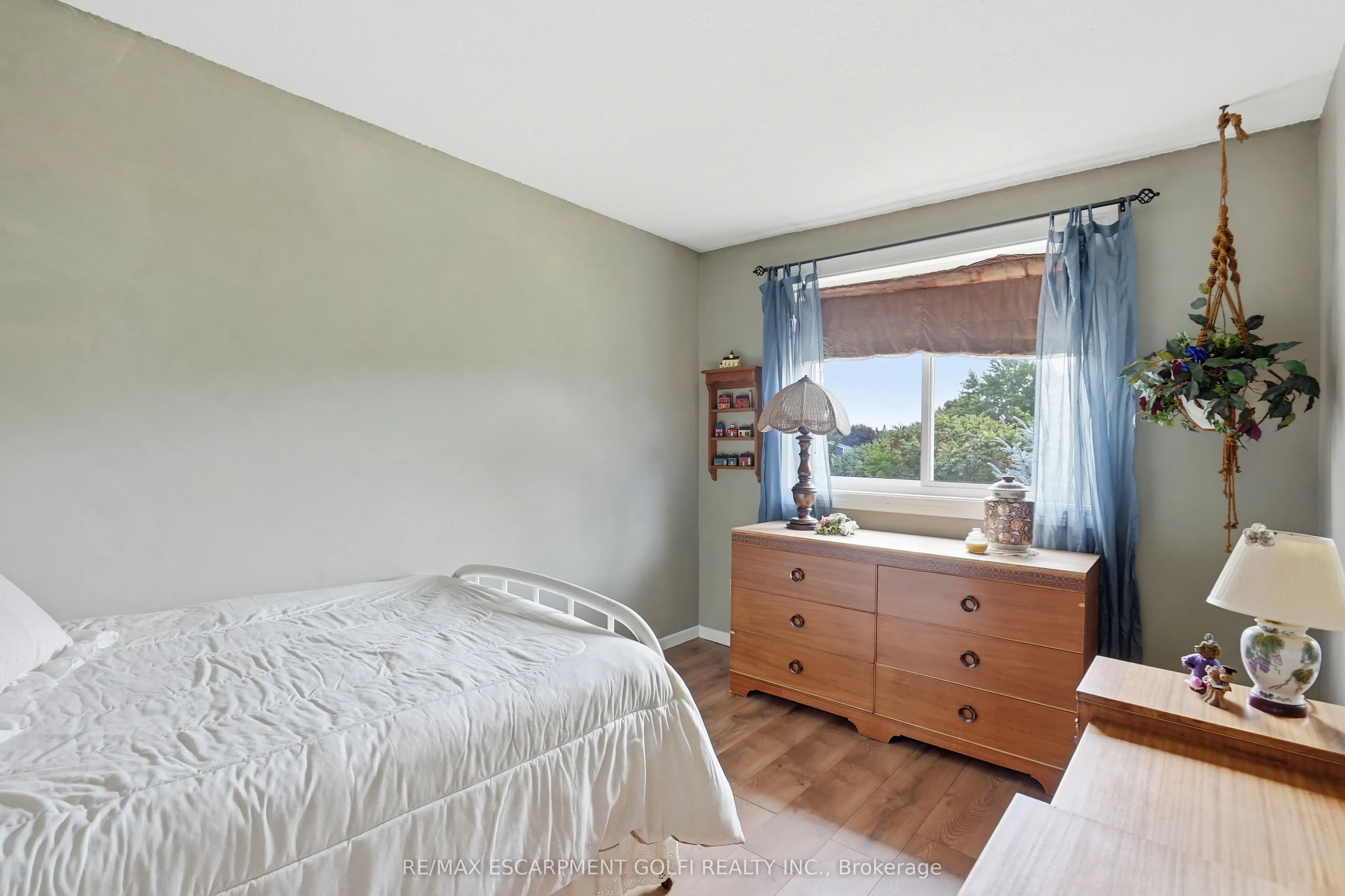 643 Woodward Avenue #70