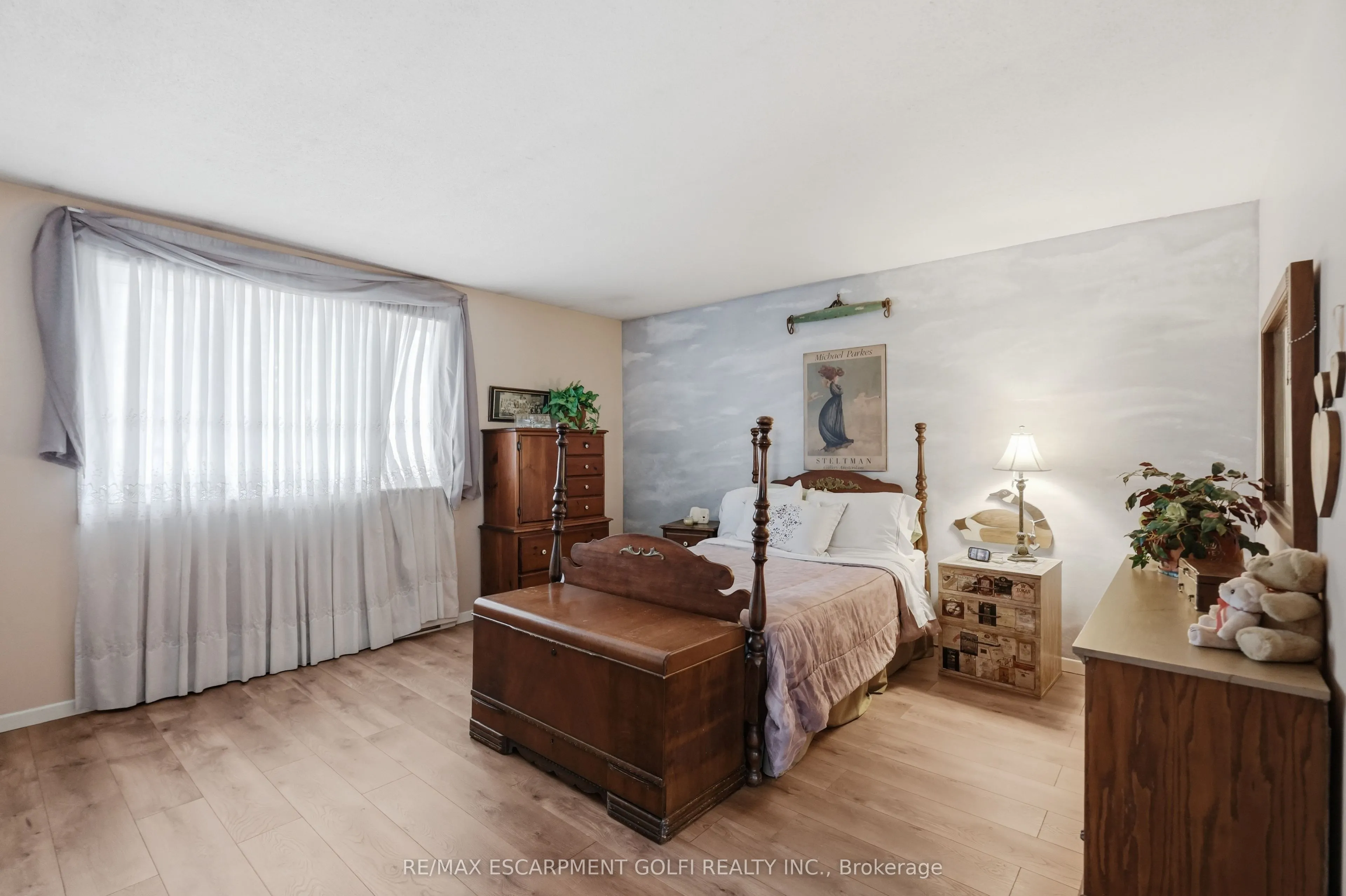 643 Woodward Avenue #70