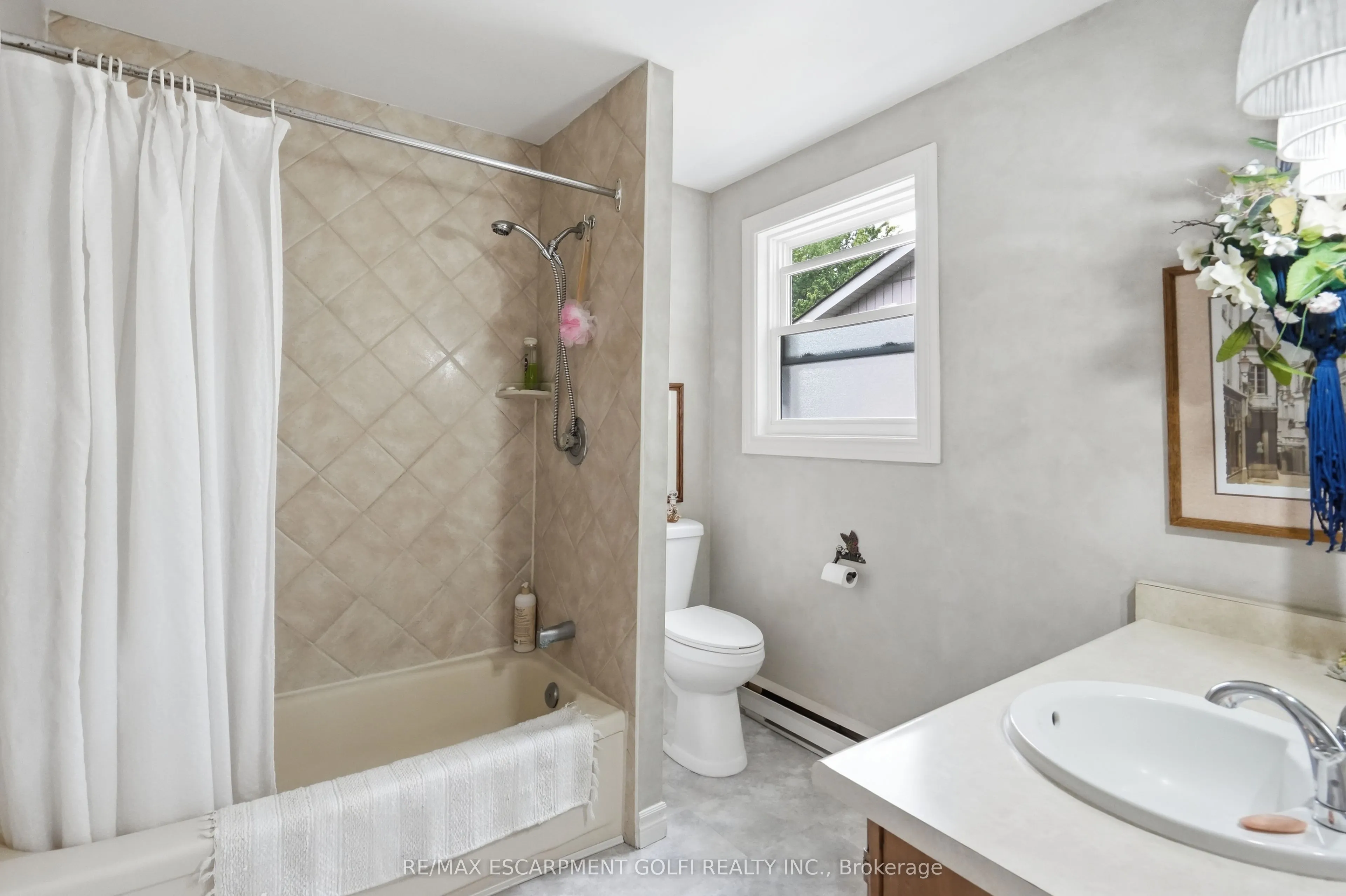643 Woodward Avenue #70