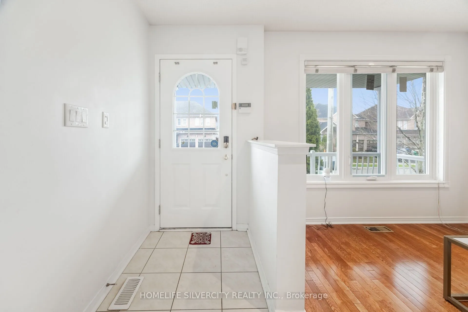 29 Beachpoint Boulevard