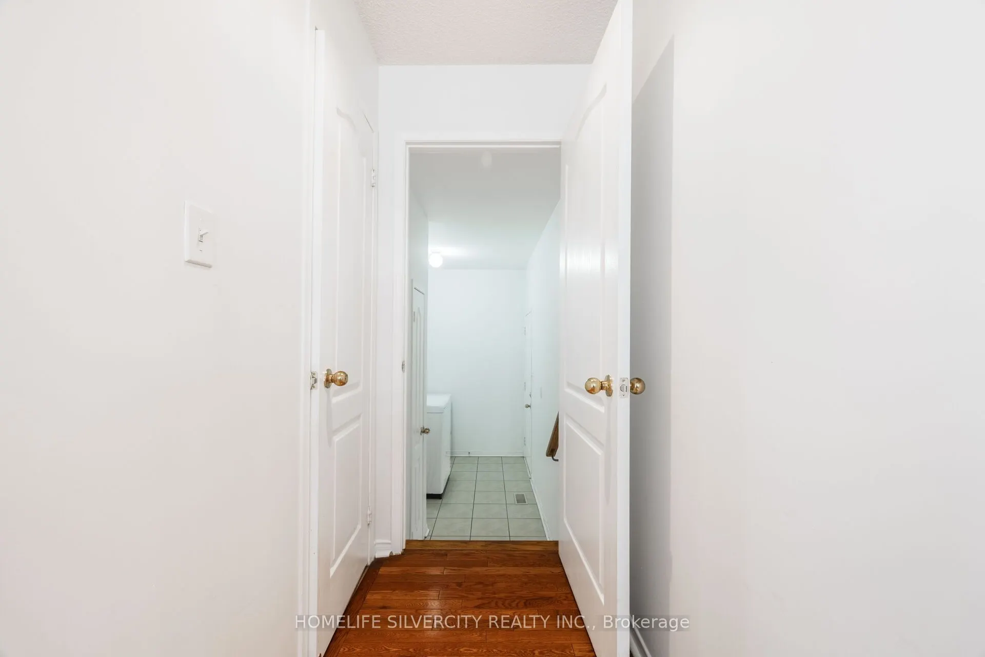 29 Beachpoint Boulevard