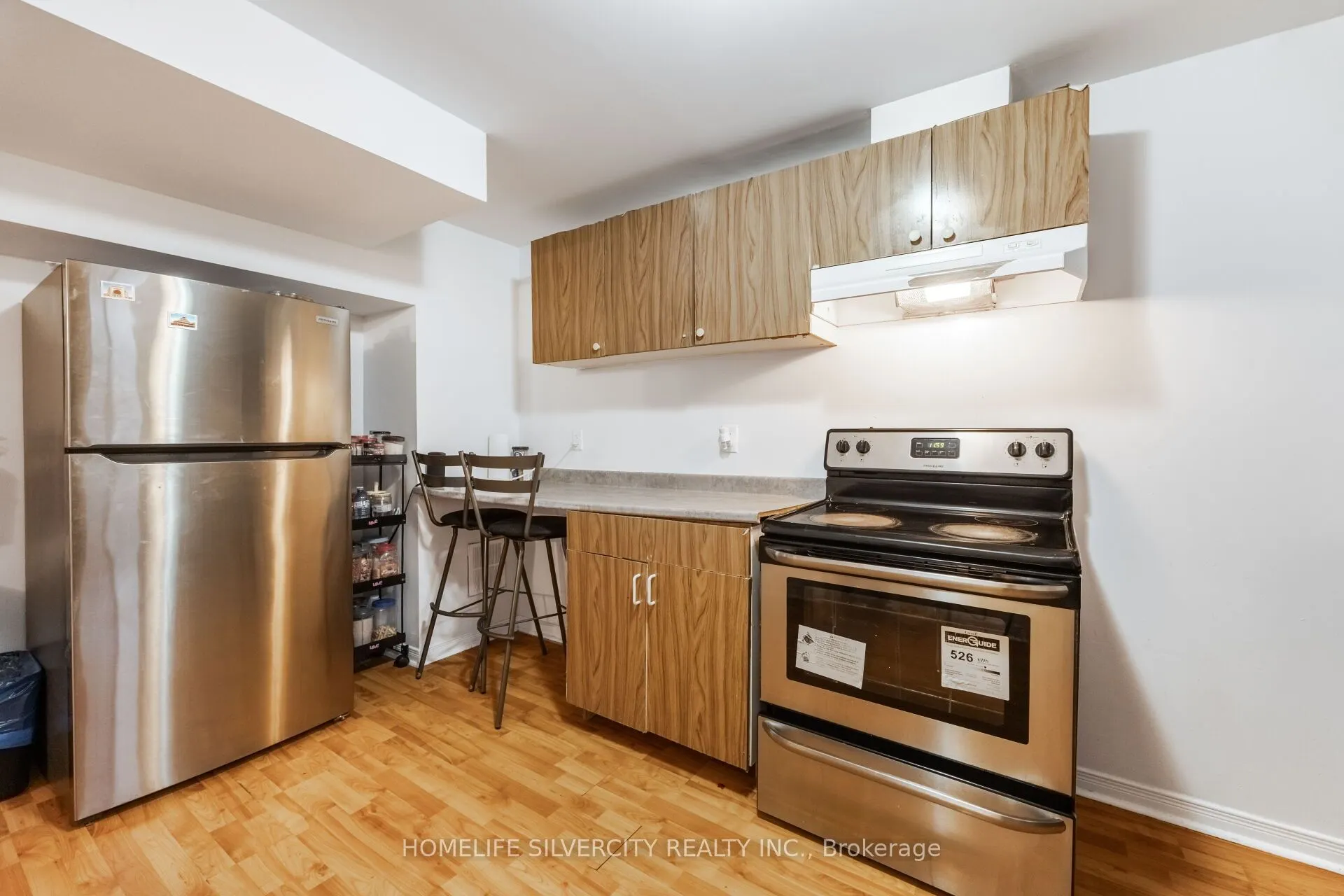 29 Beachpoint Boulevard