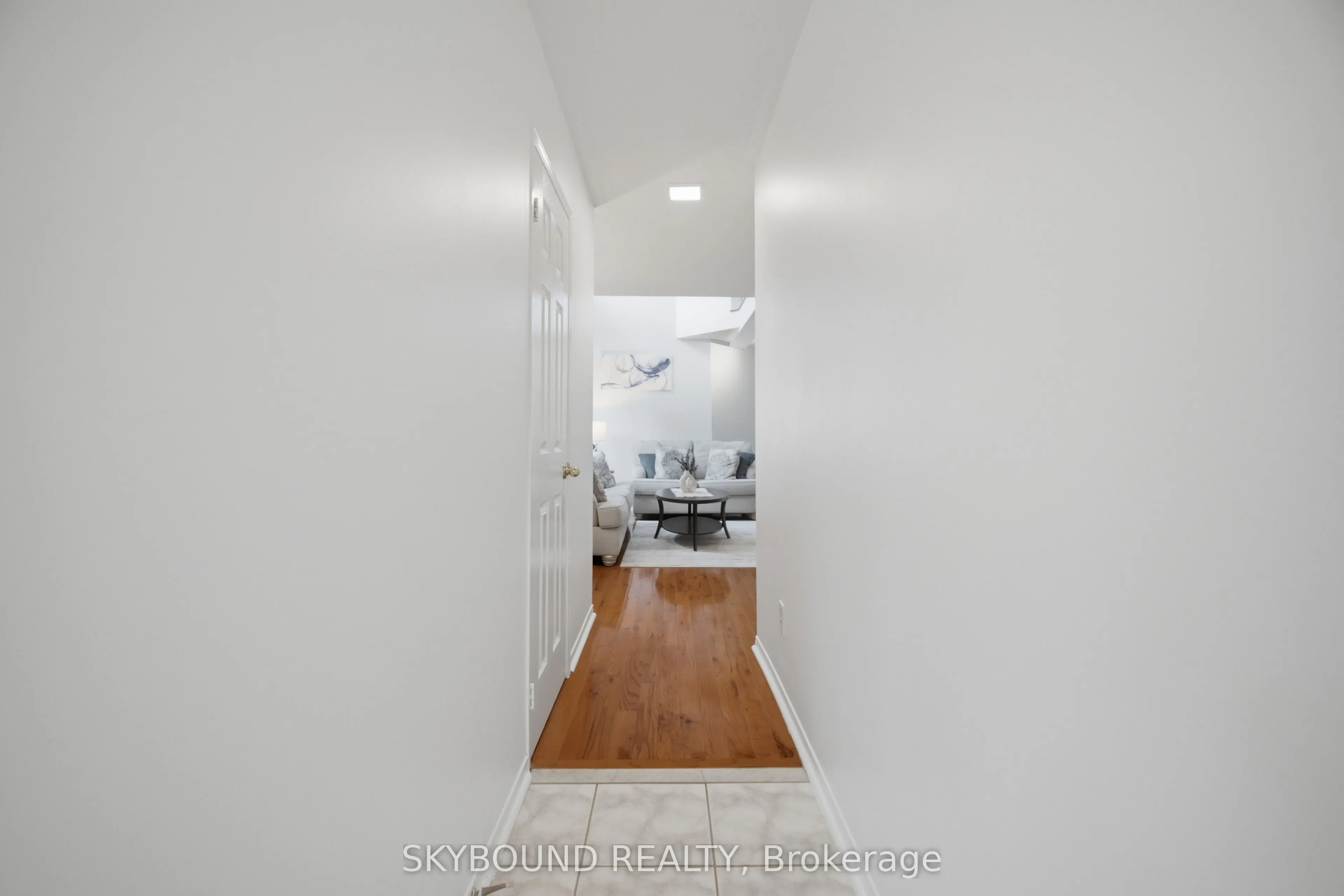 3906 Zenith Court