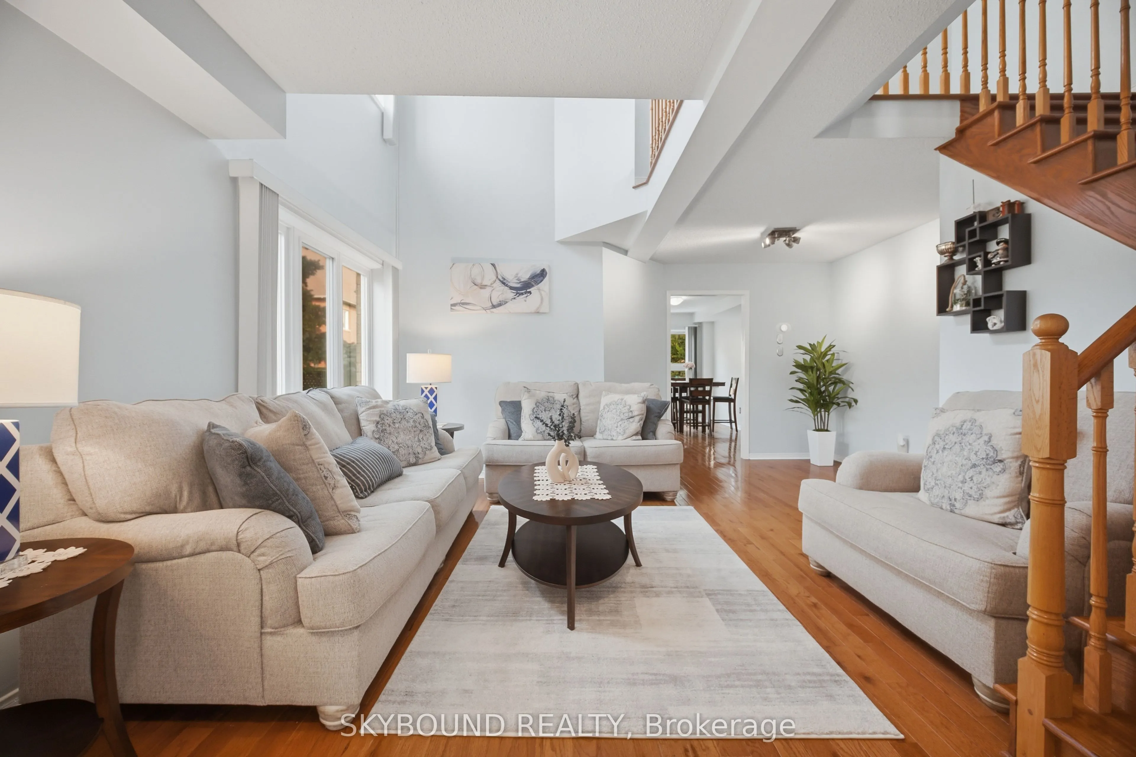3906 Zenith Court