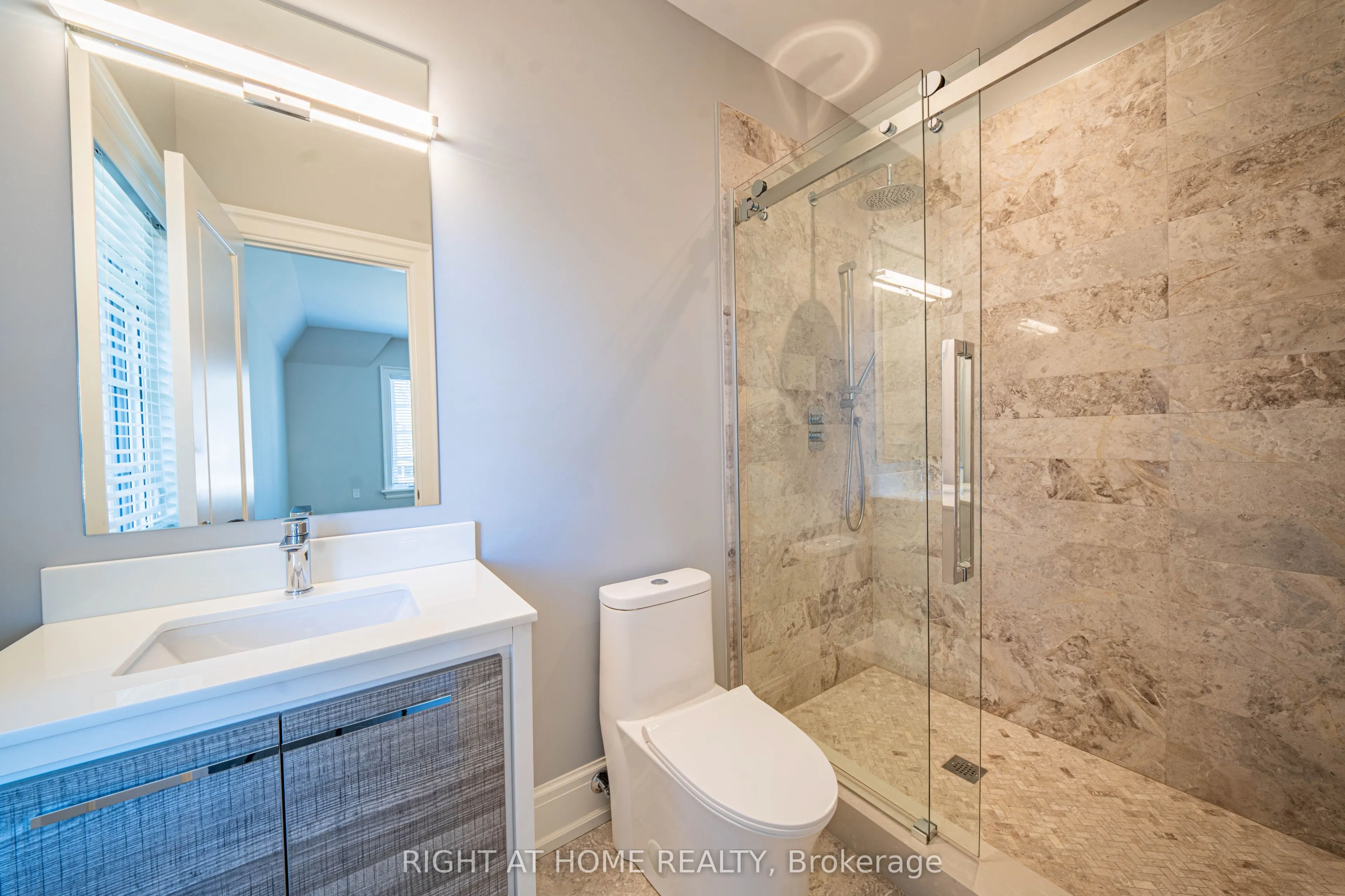 2 Finchley Road