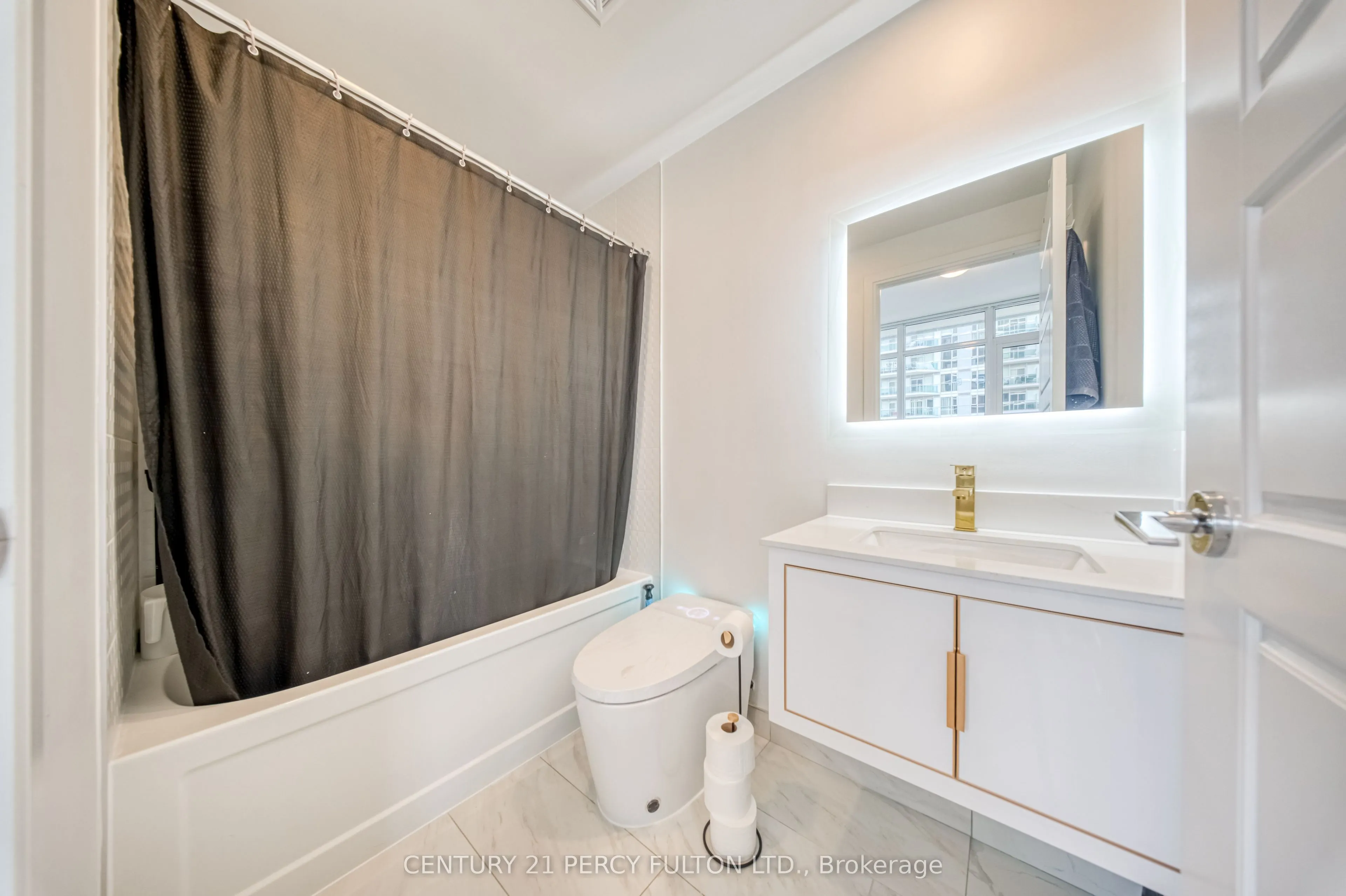 70 Annie Craig Drive #1207