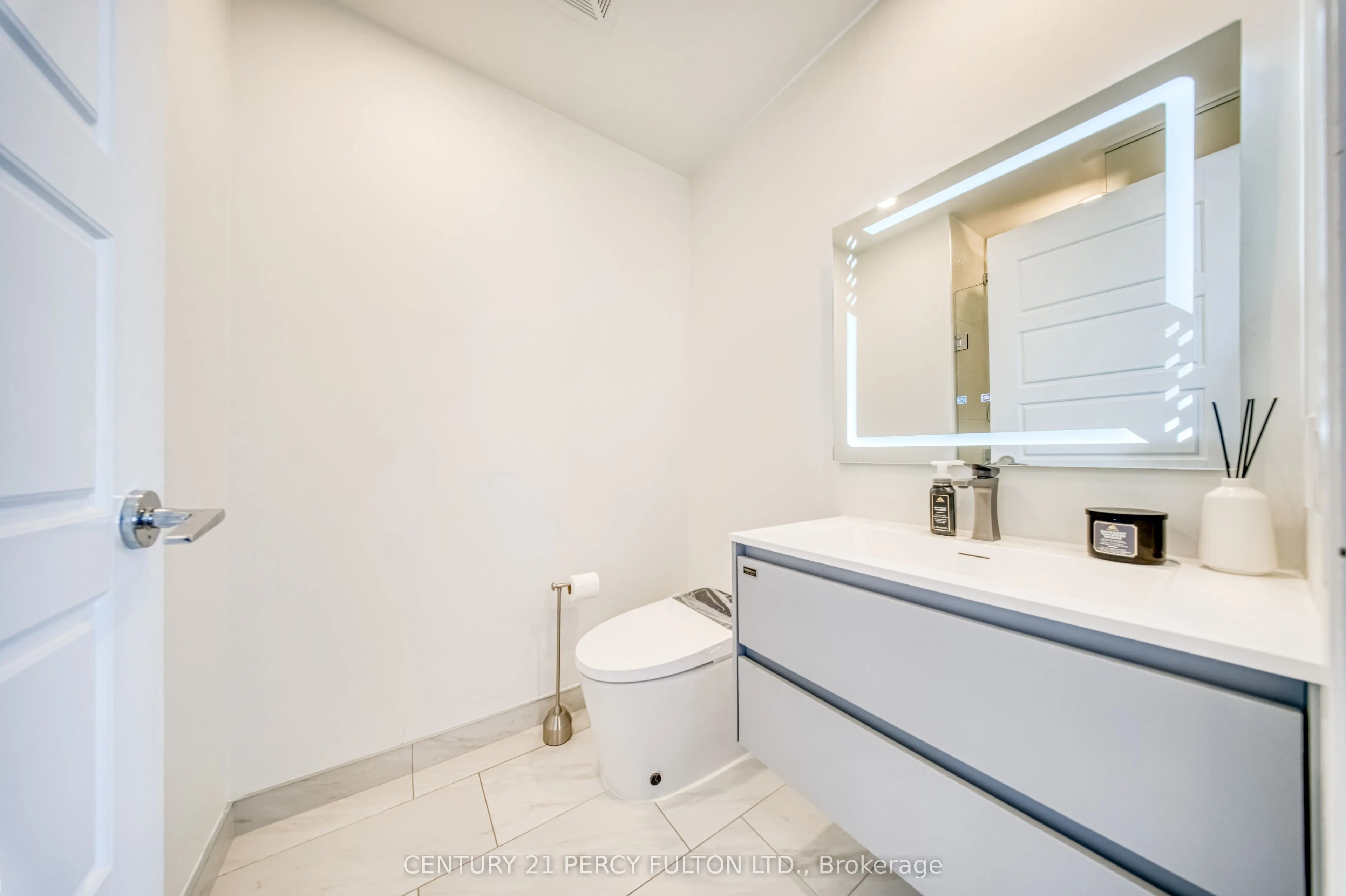 70 Annie Craig Drive #1207