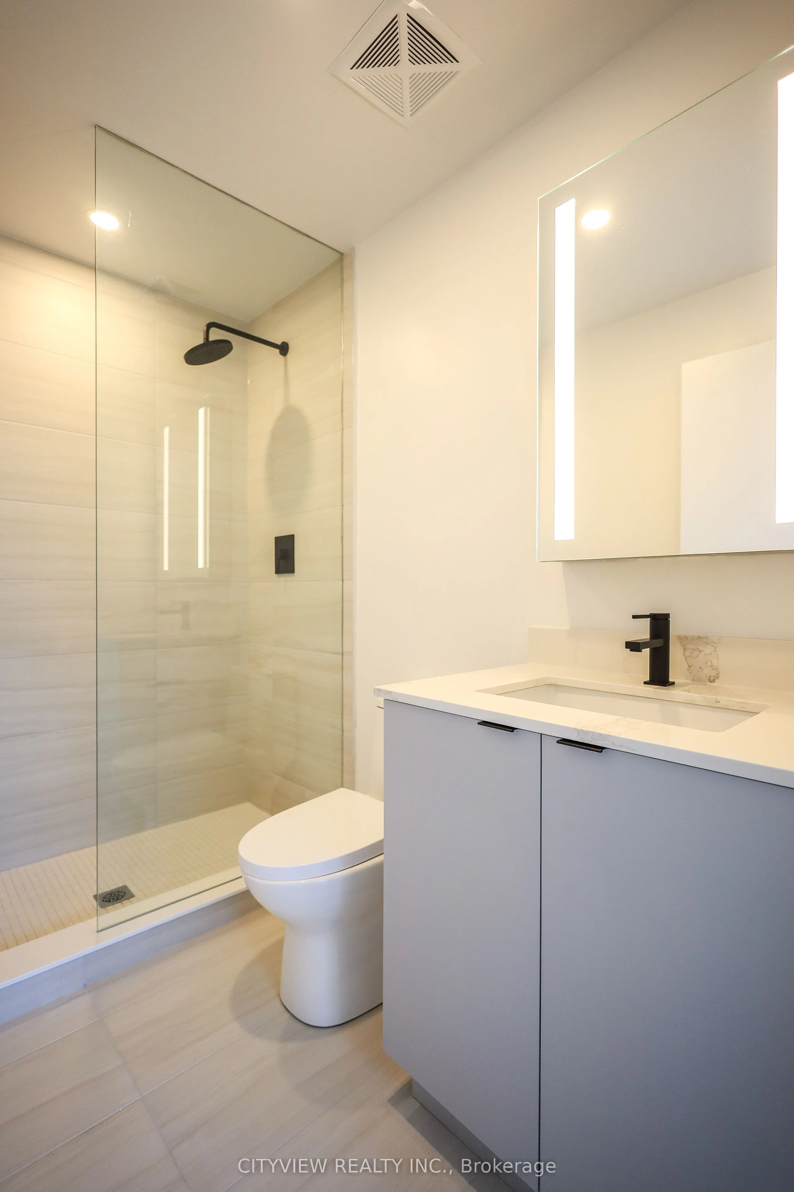 285 Dufferin Street #1127